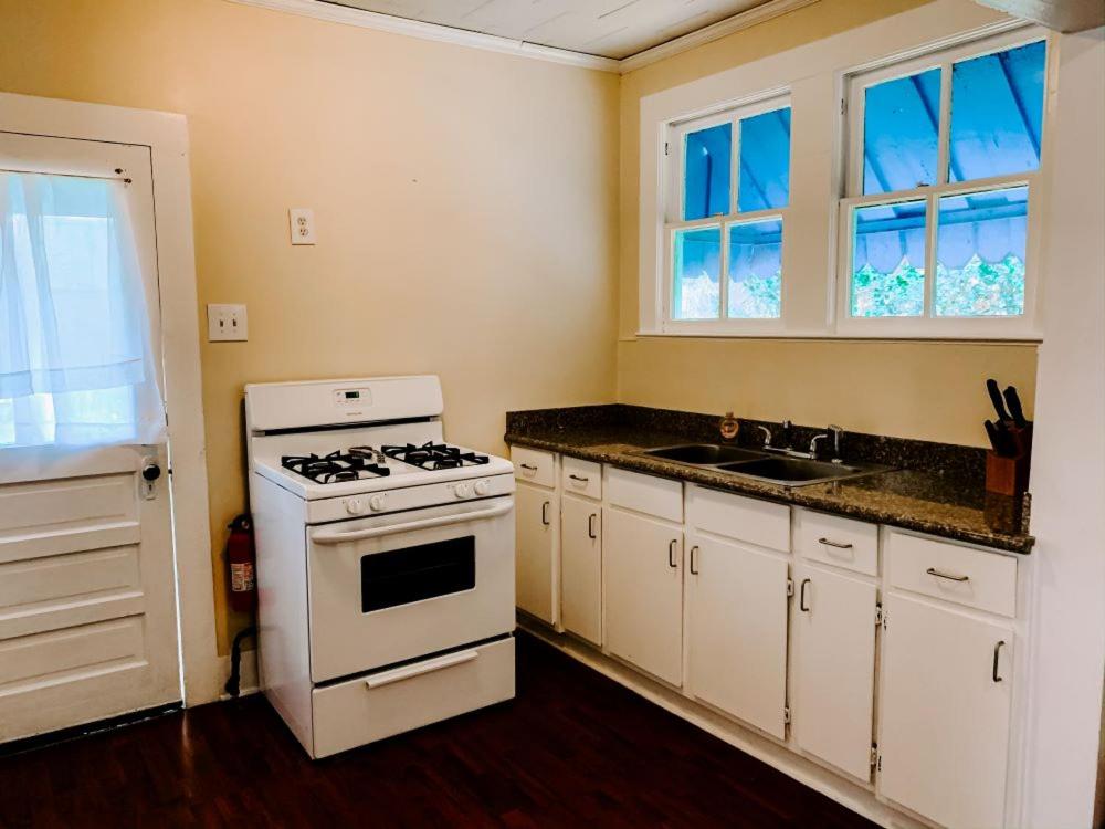 Blue Moon Guest House