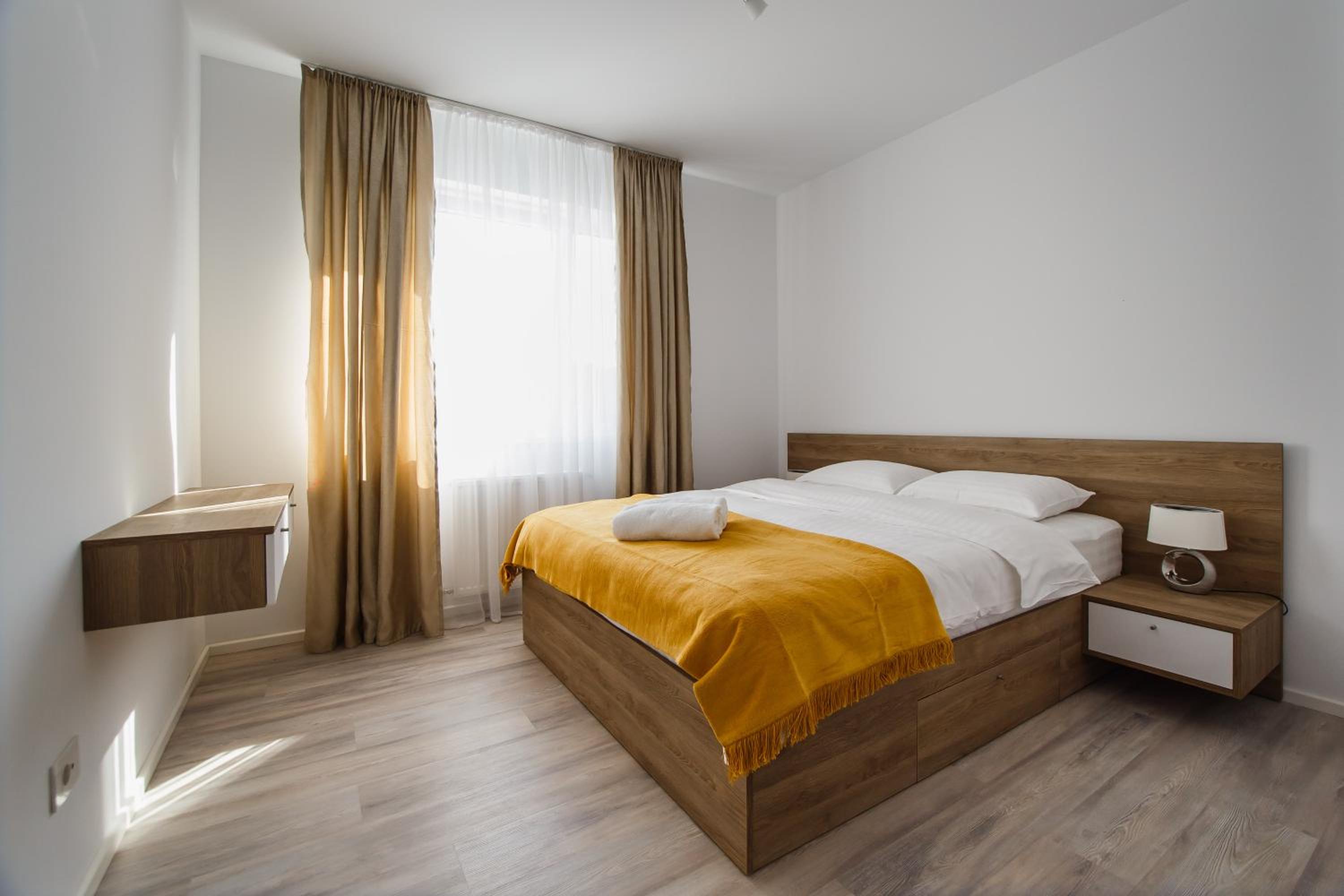 No. 10 - The Penthouse in City Center view 3