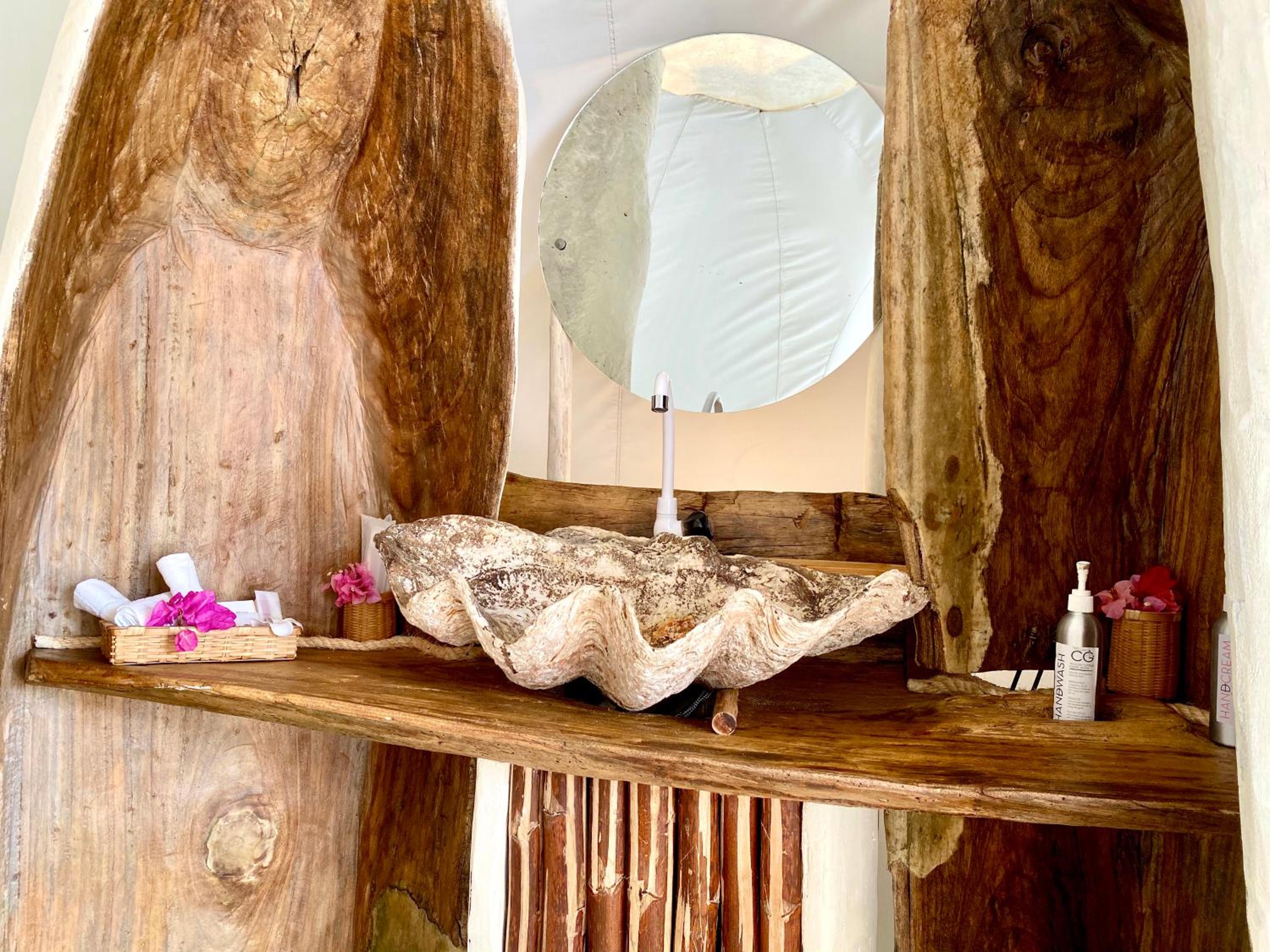 Rock and Sea Resort
