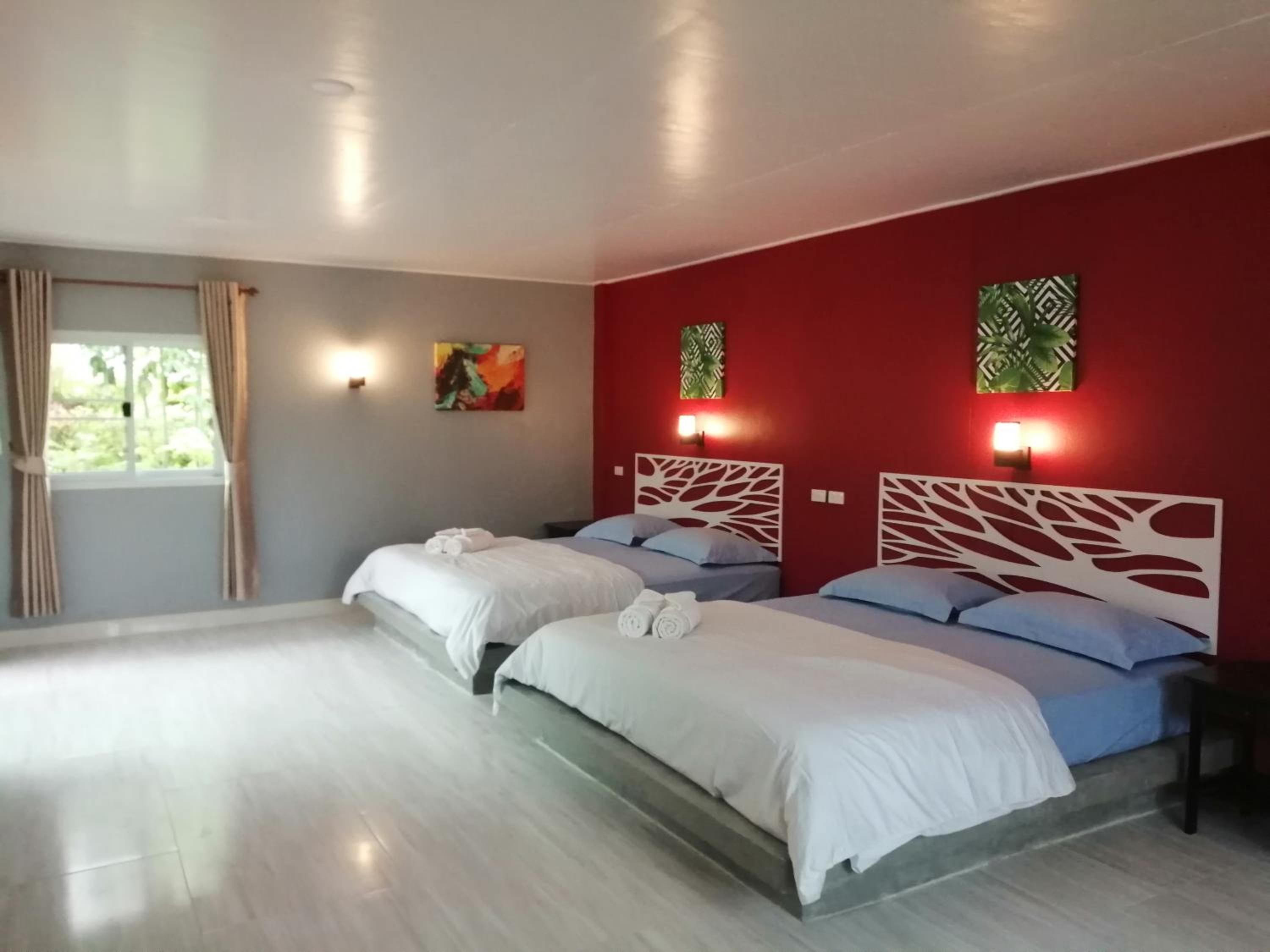 Bed & Breakfast To-Co