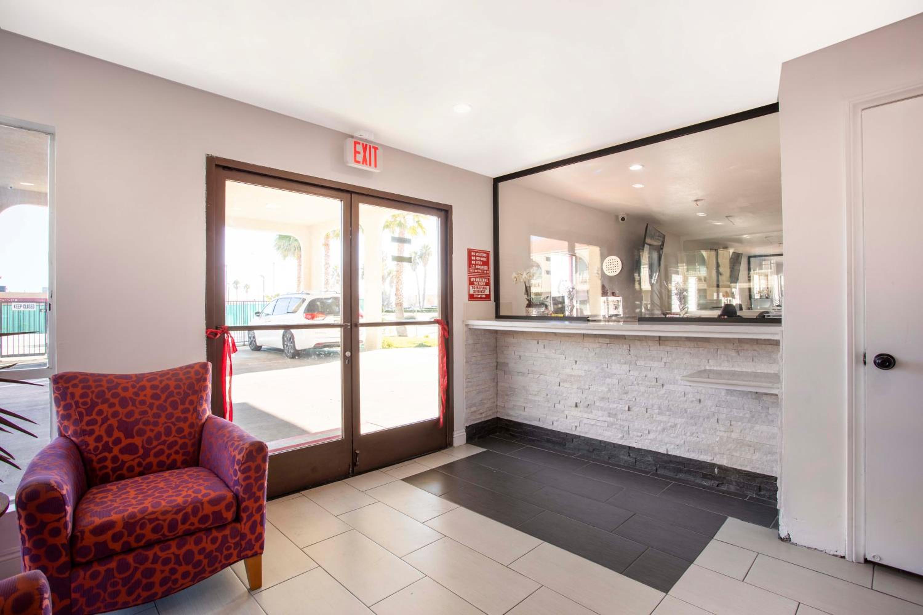 Hotel Palmdale - Antelope Valley -Listing Partner