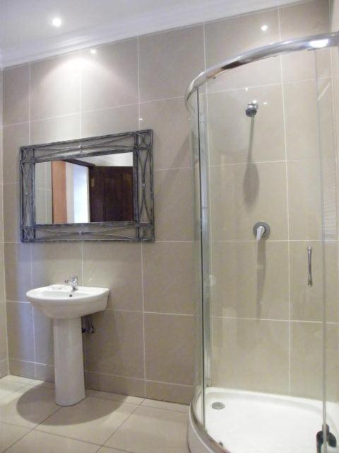 Littlefield Luxury Suite