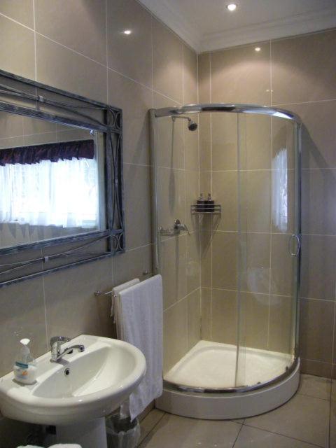 Littlefield Luxury Suite