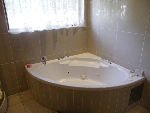 Littlefield Luxury Suite