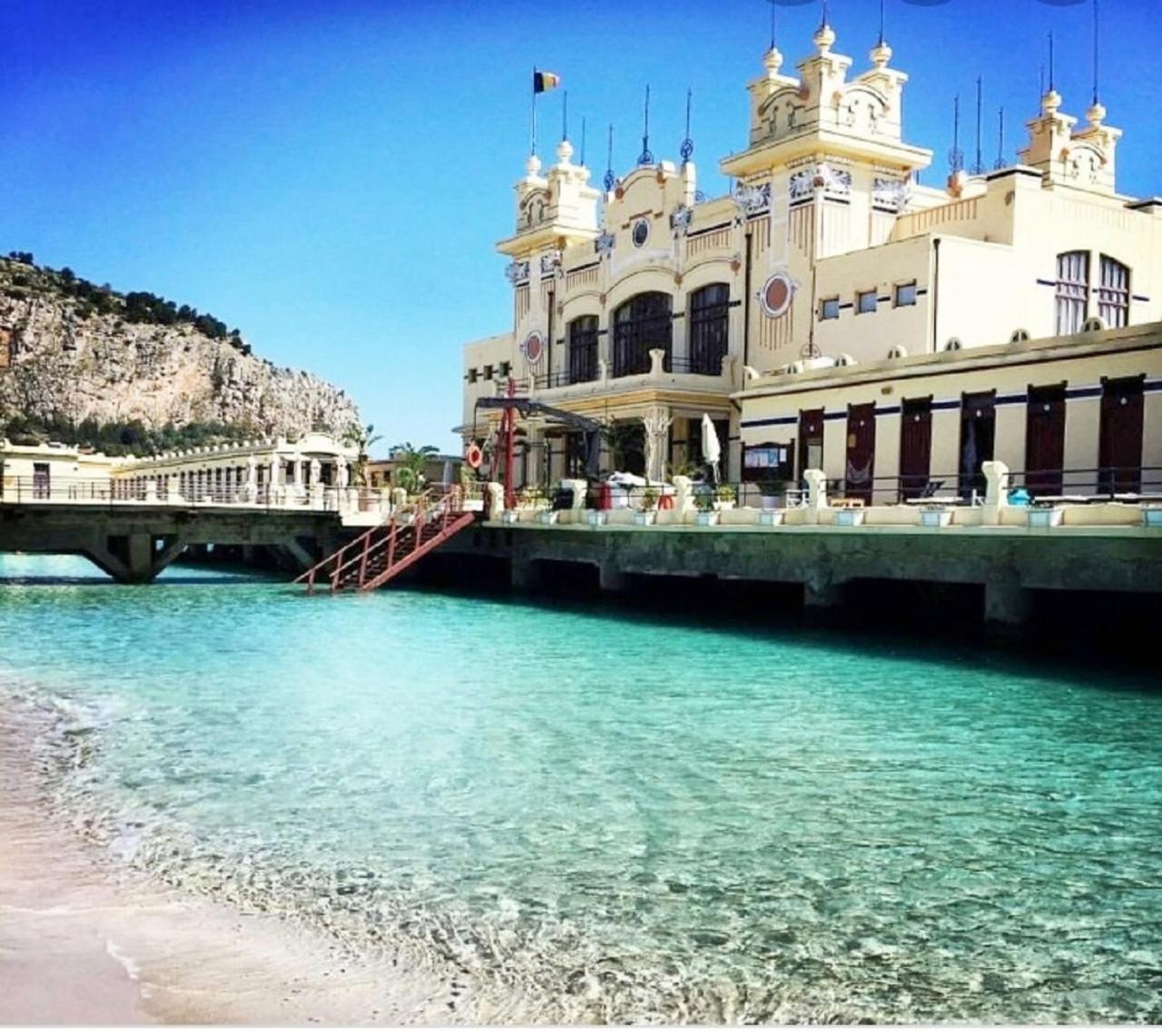 villa coral mondello view 4