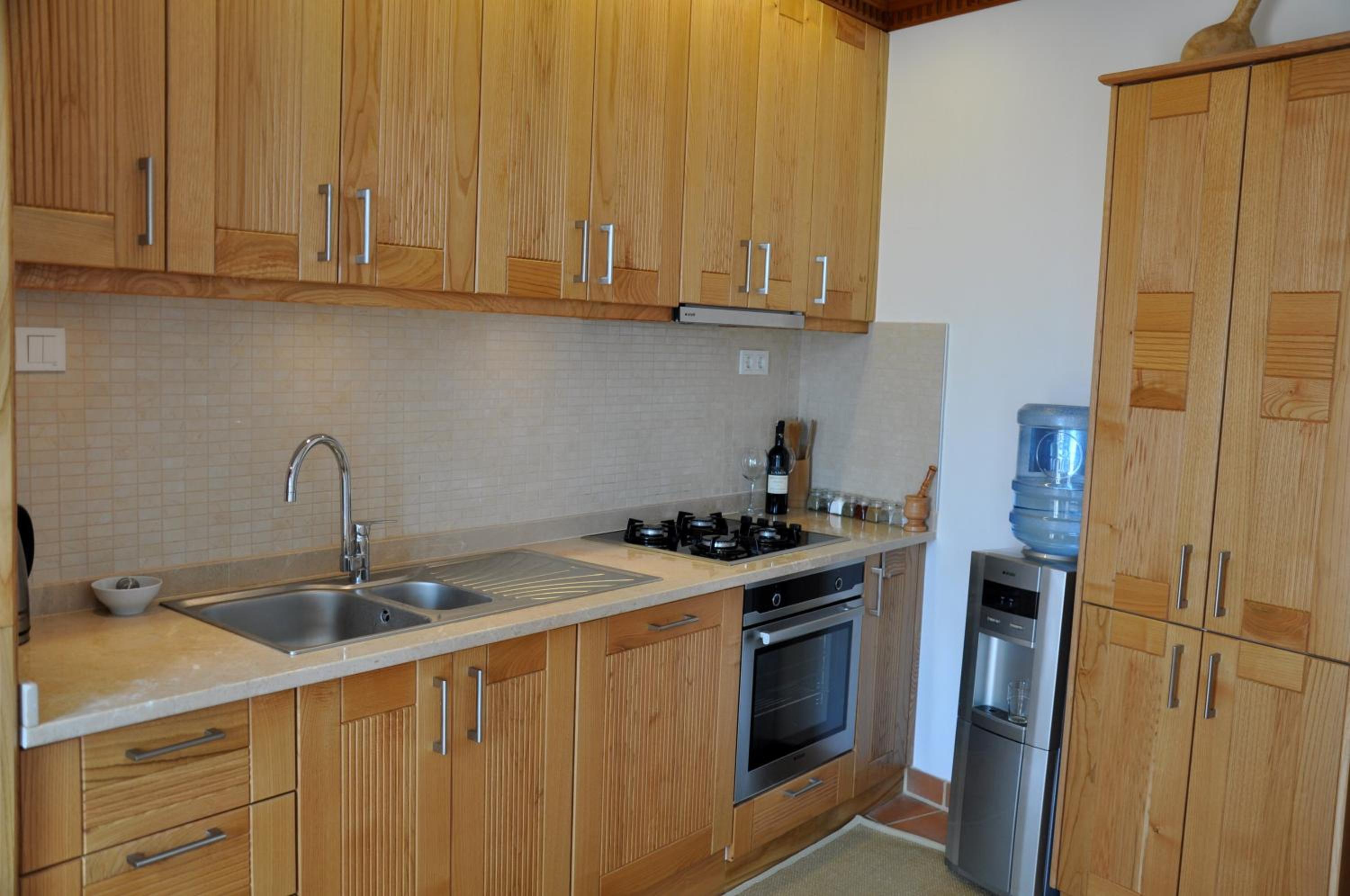 Ionia House