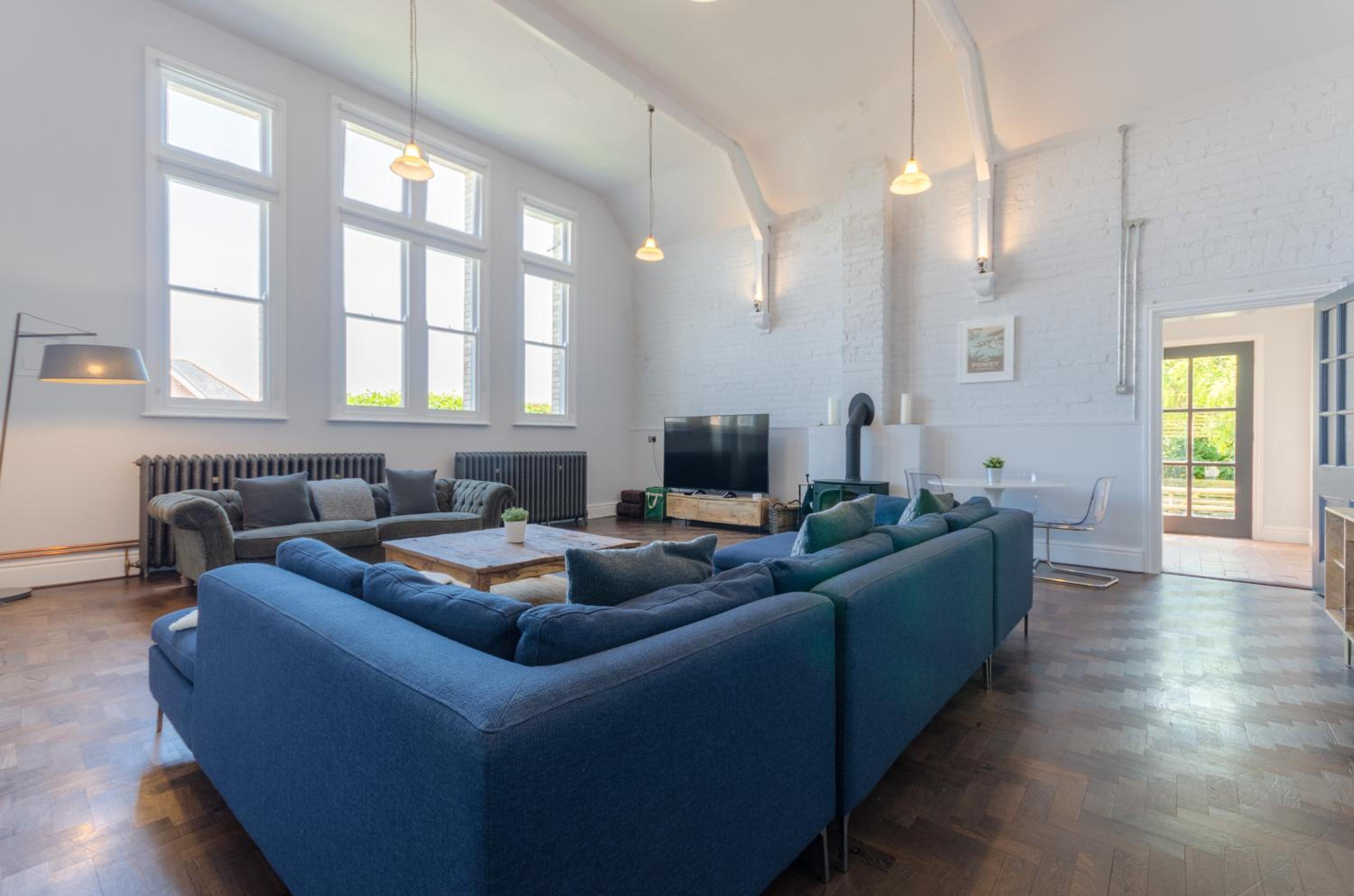 Luxury Victorian school with views of Harbour view 3