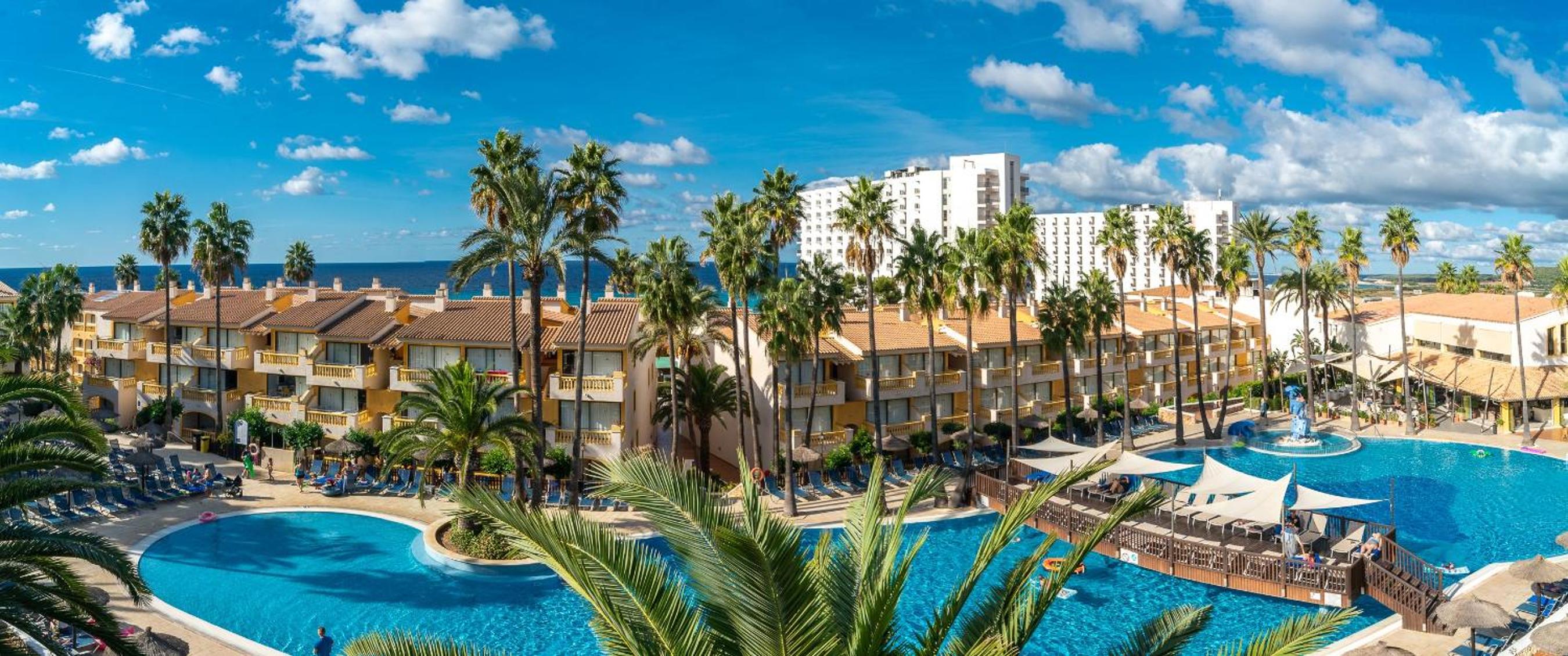 Hotel Royal Son Bou Family Club - Image 1