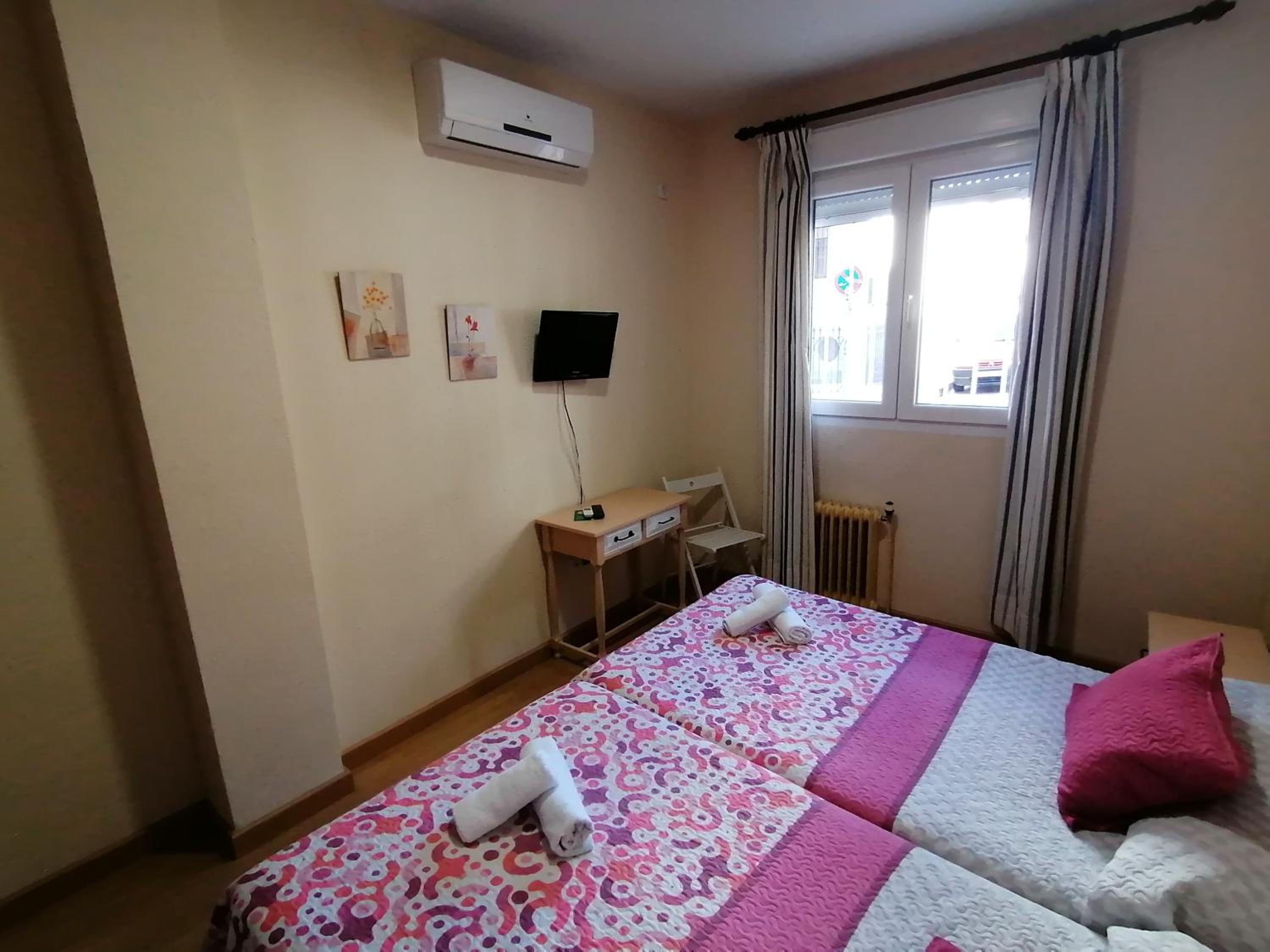 Hostal Hernan Cortes