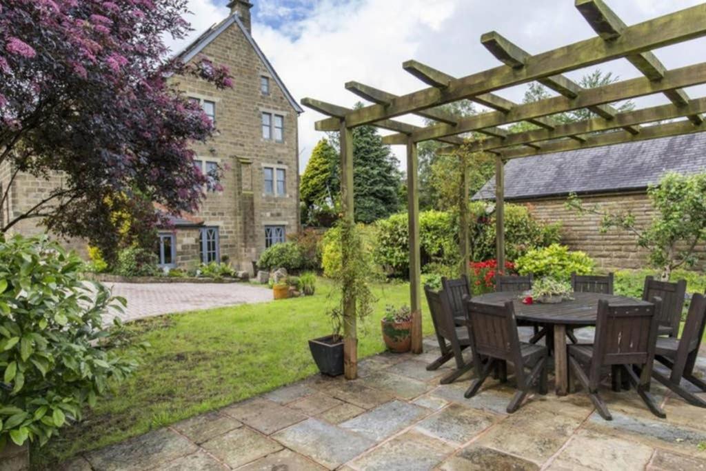 The Vestry - Sleeps 12 - With Hot Tub view 4