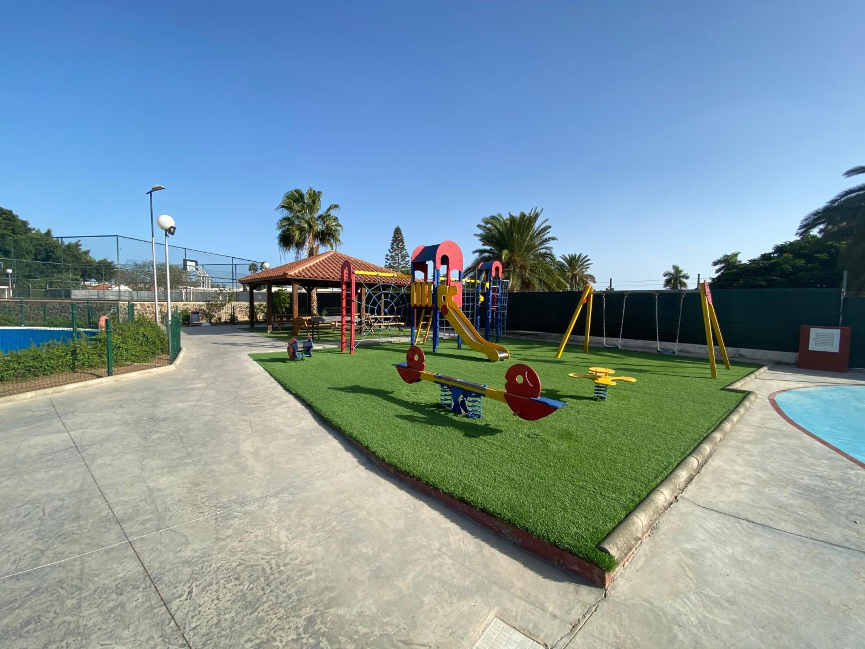 La casita de Alejandra -TERRAZA Y ACCESO PRIVADOS-