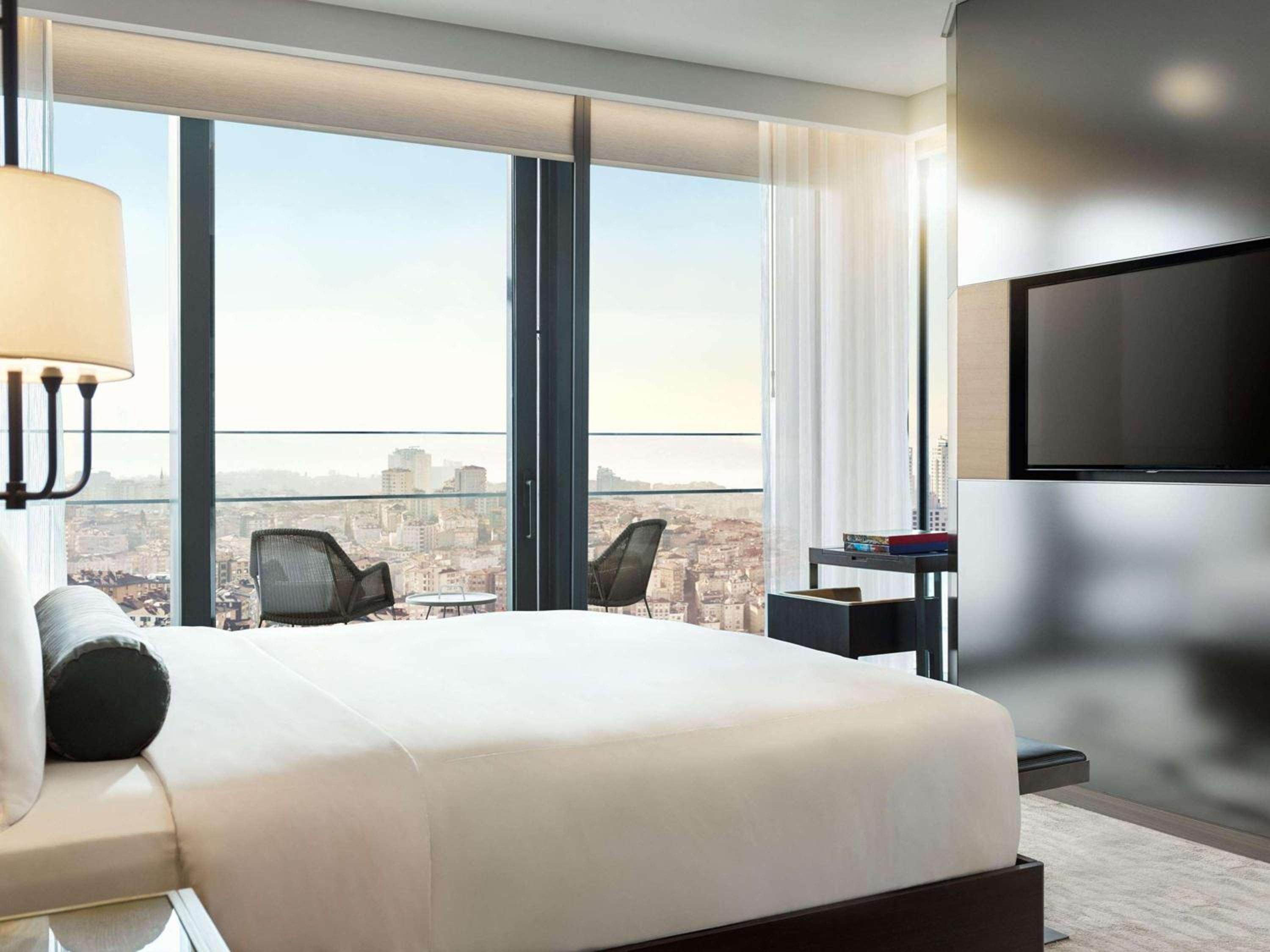 Fairmont Quasar İstanbul Otel - Image 15