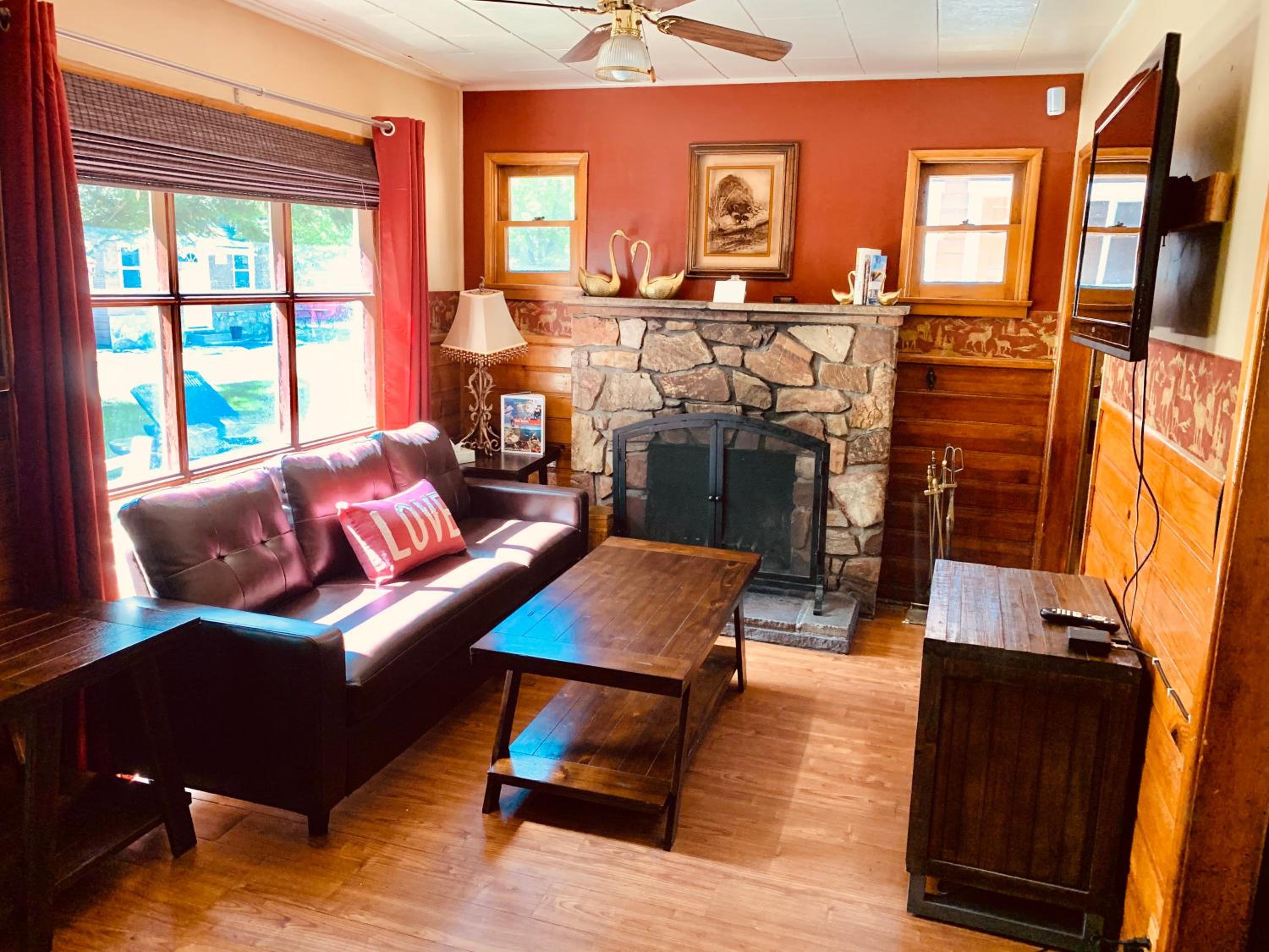Grey Squirrel Resort