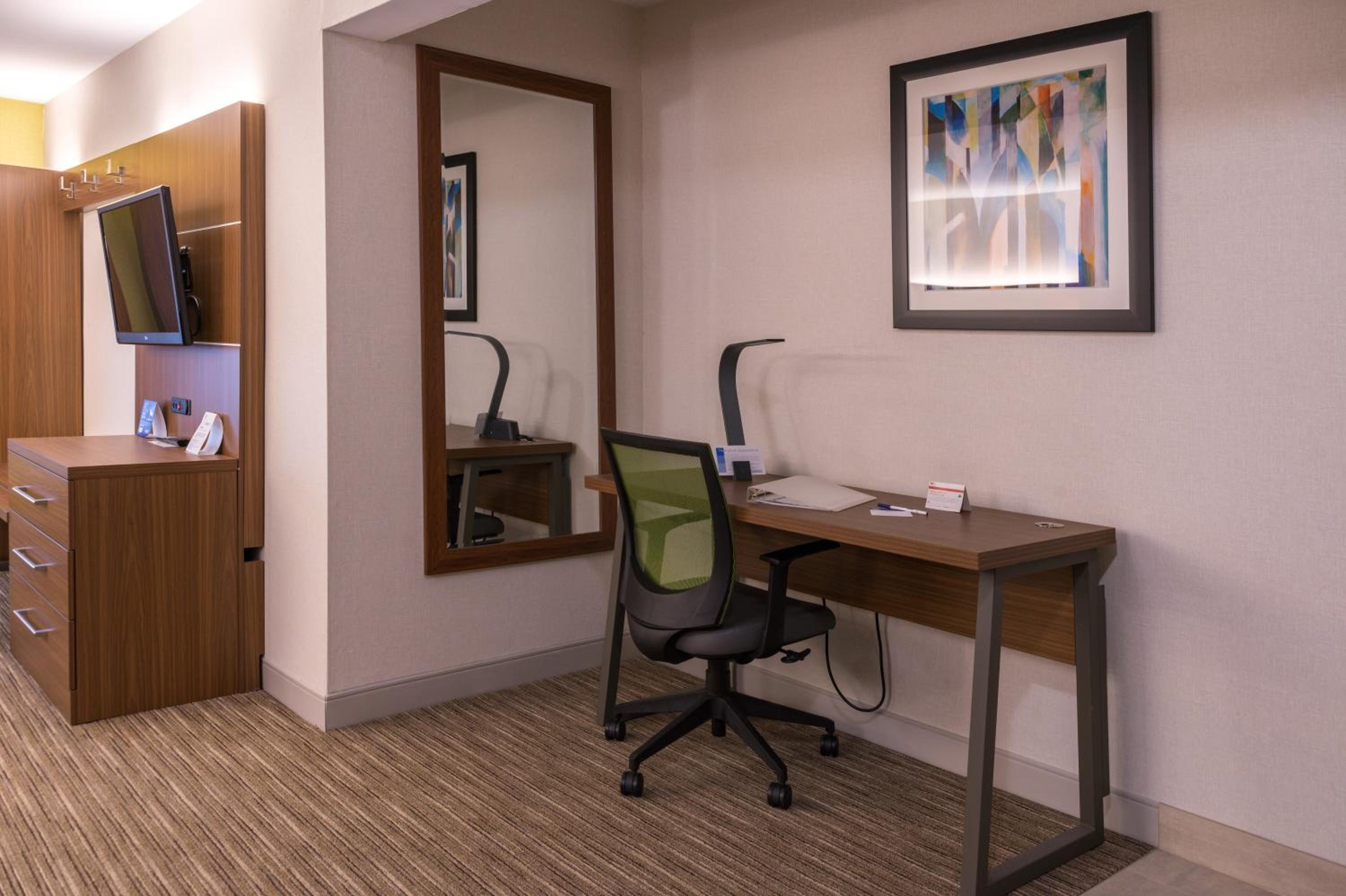Holiday Inn Express Branford-New Haven, an IHG Hotel - Property Image 19