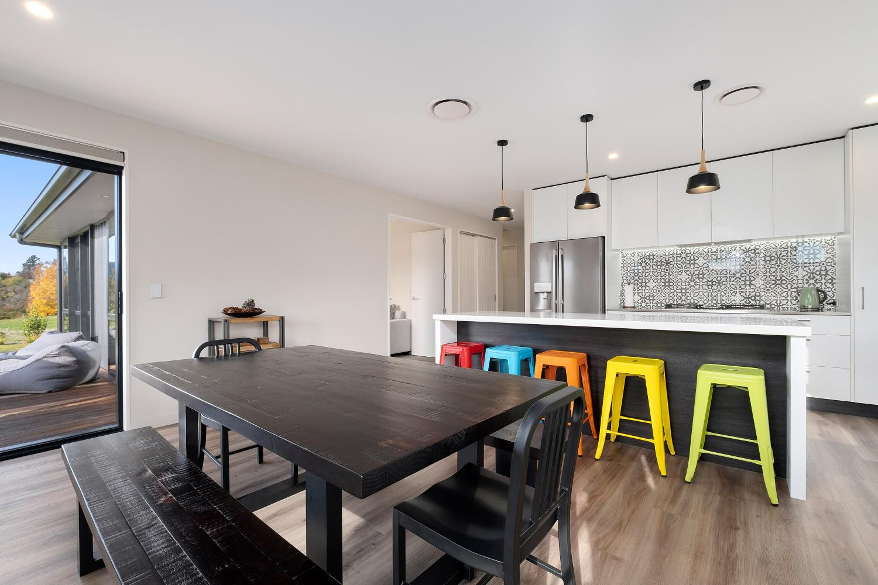 Sapphire Spring Rise view 4