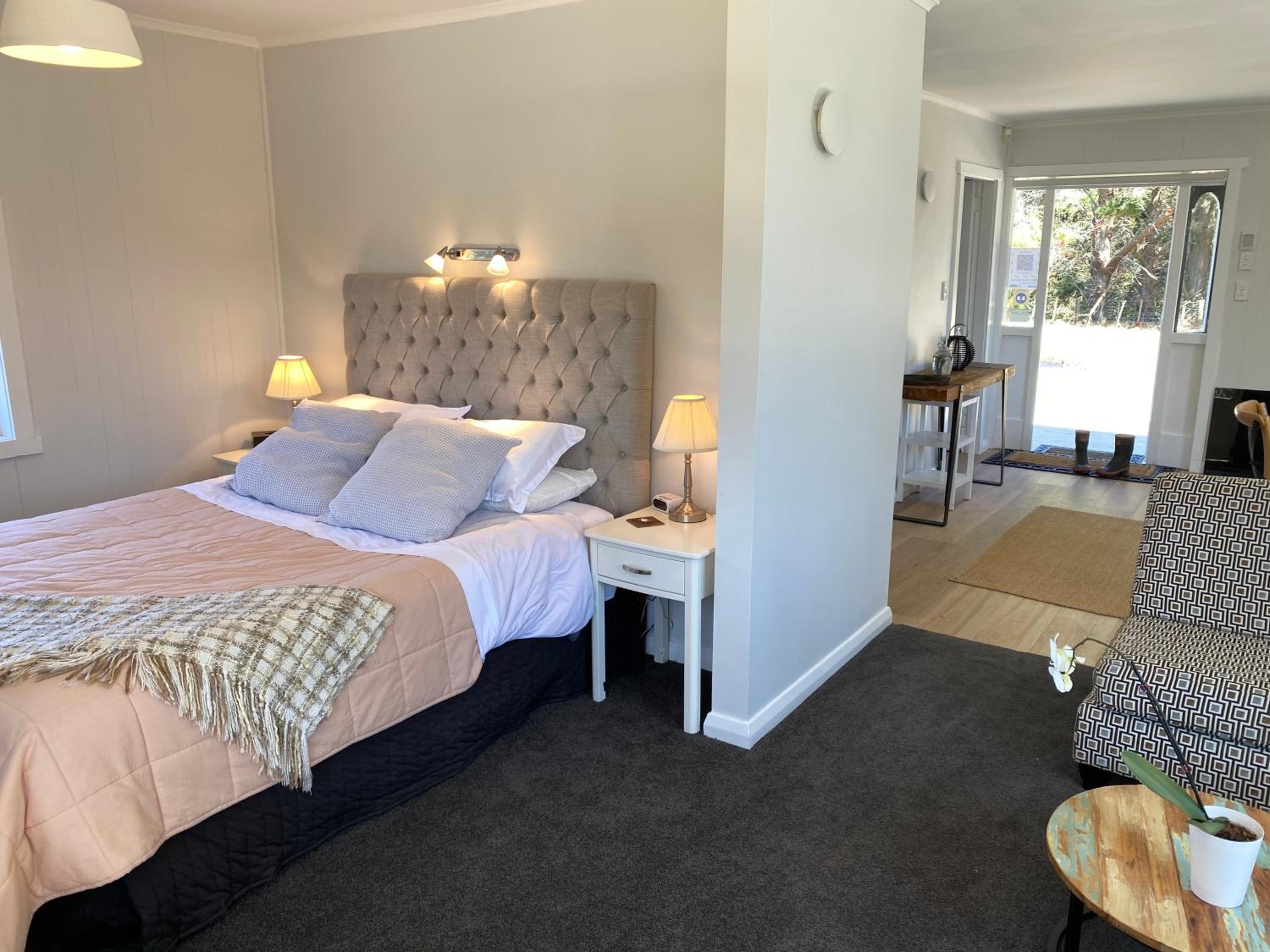 Ohariu Farm Cottage