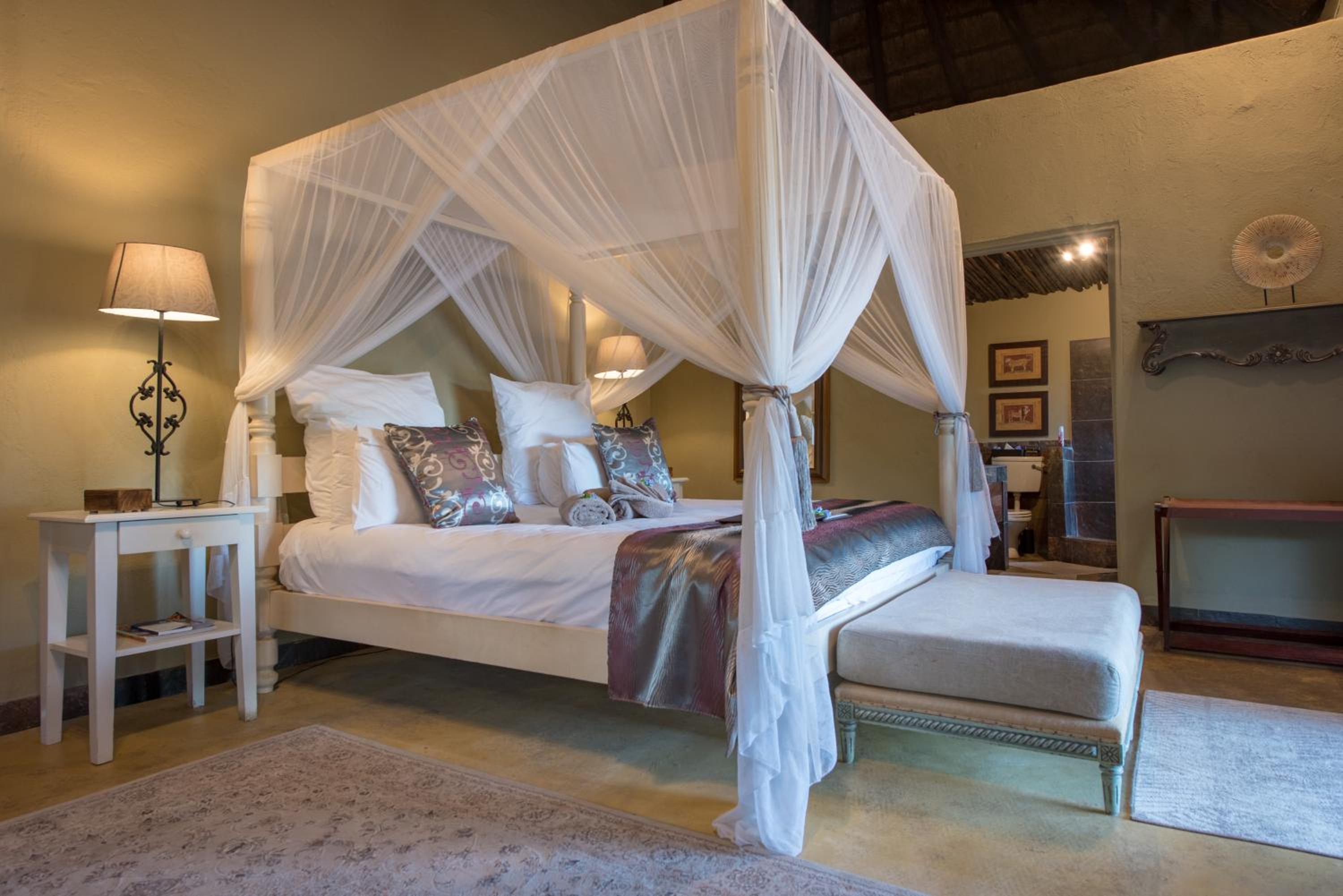 Kambaku Safari Lodge