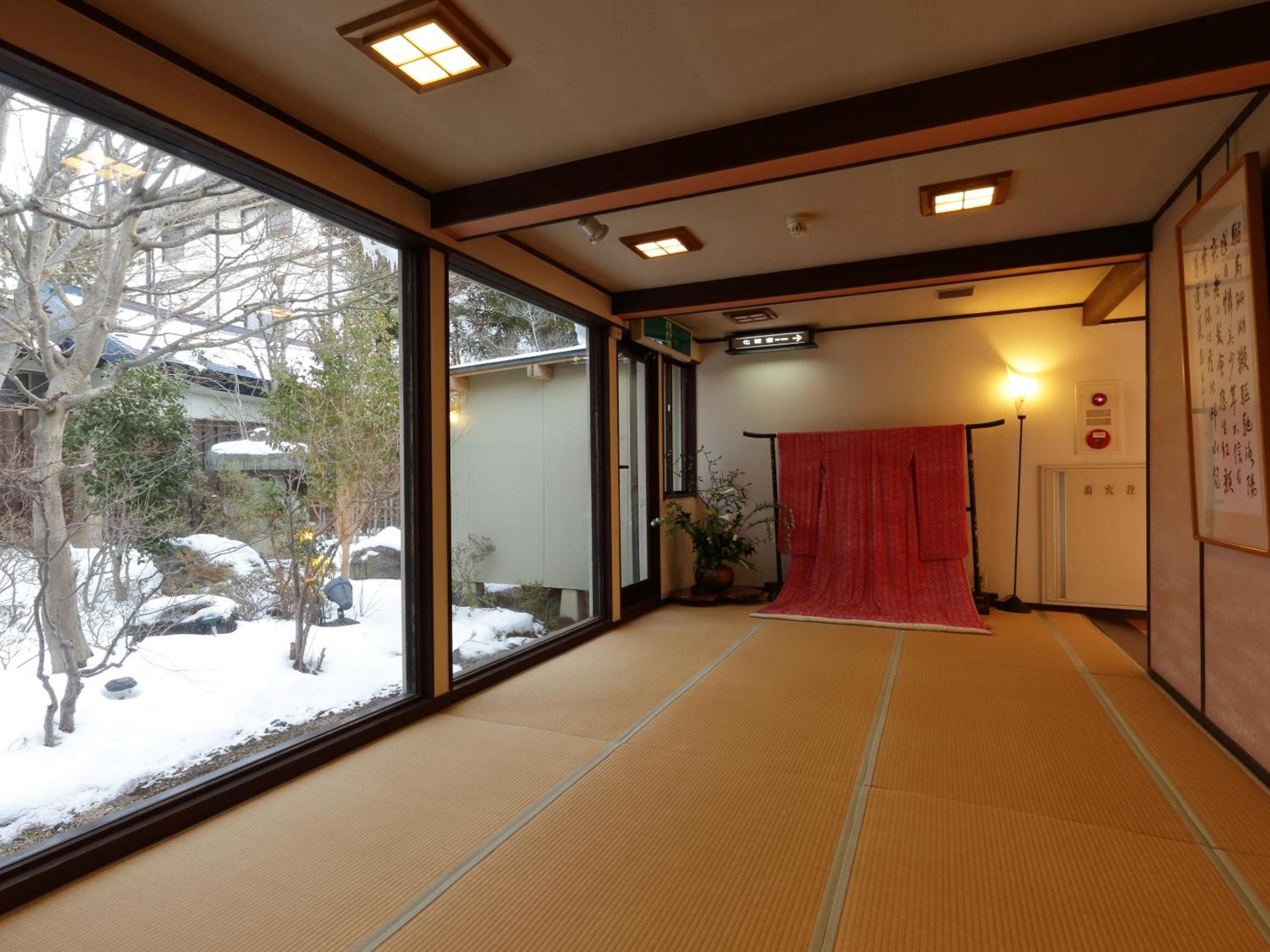 Hanakanzashi