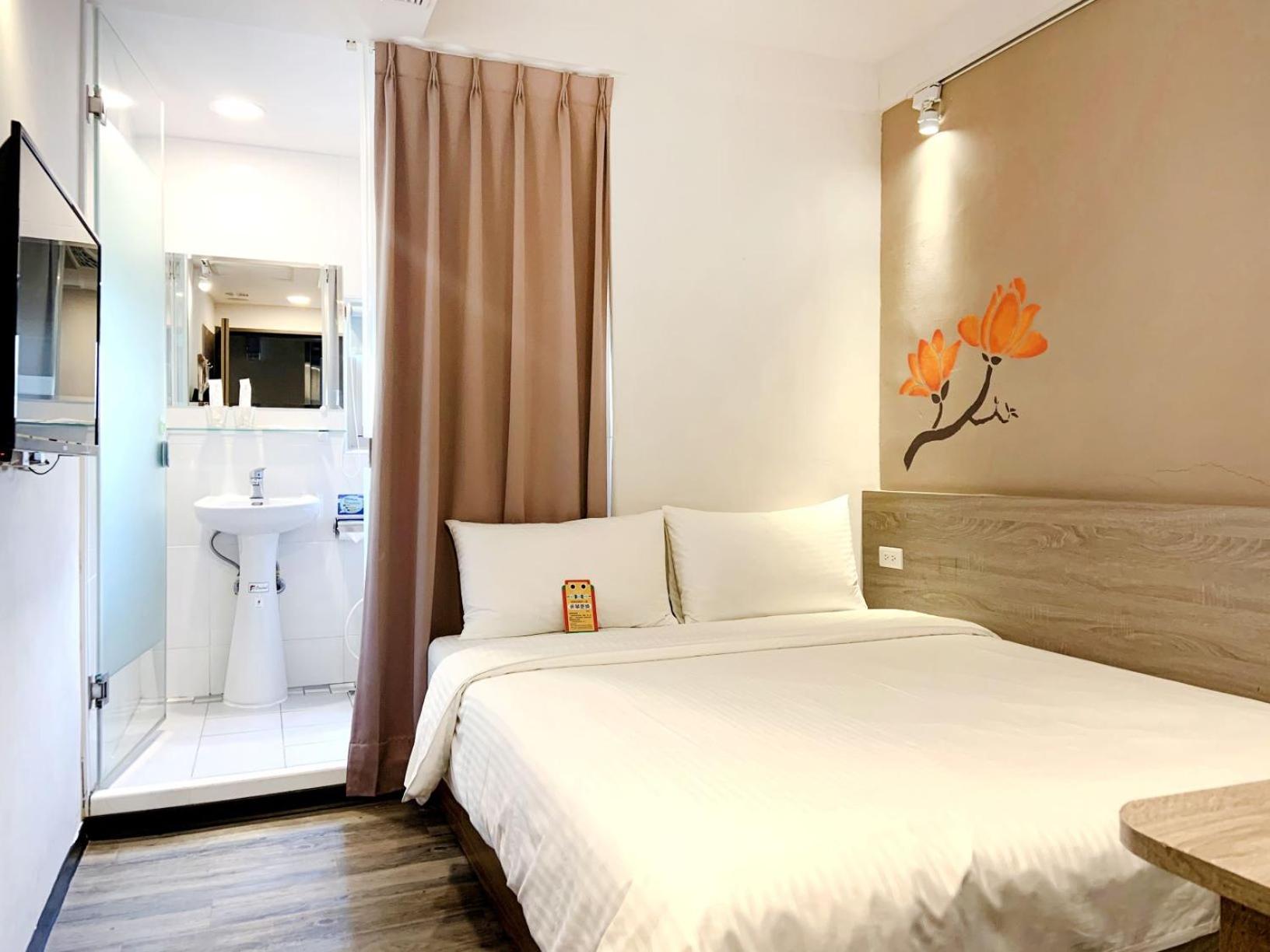 Uno Backpackers Inn
