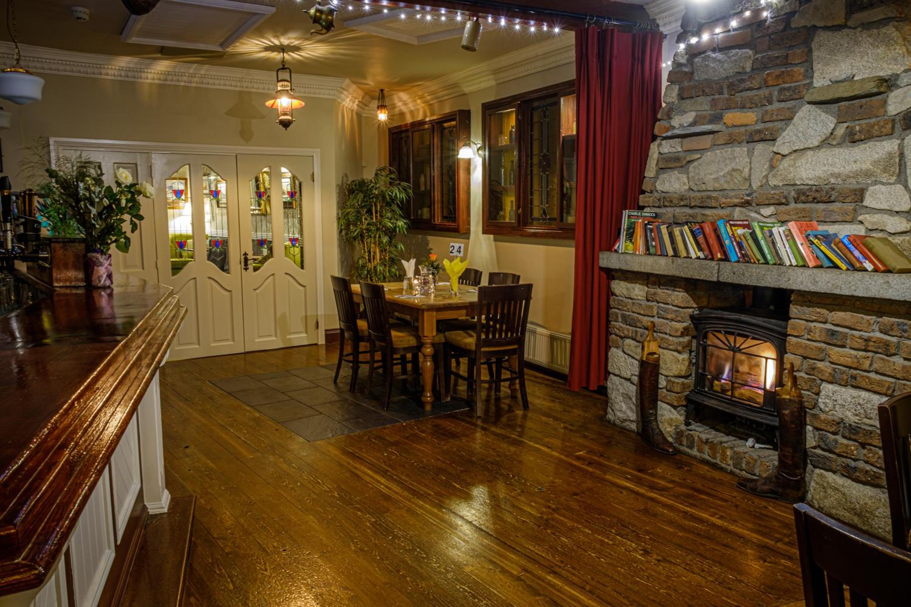 Jacob's Well Hotel