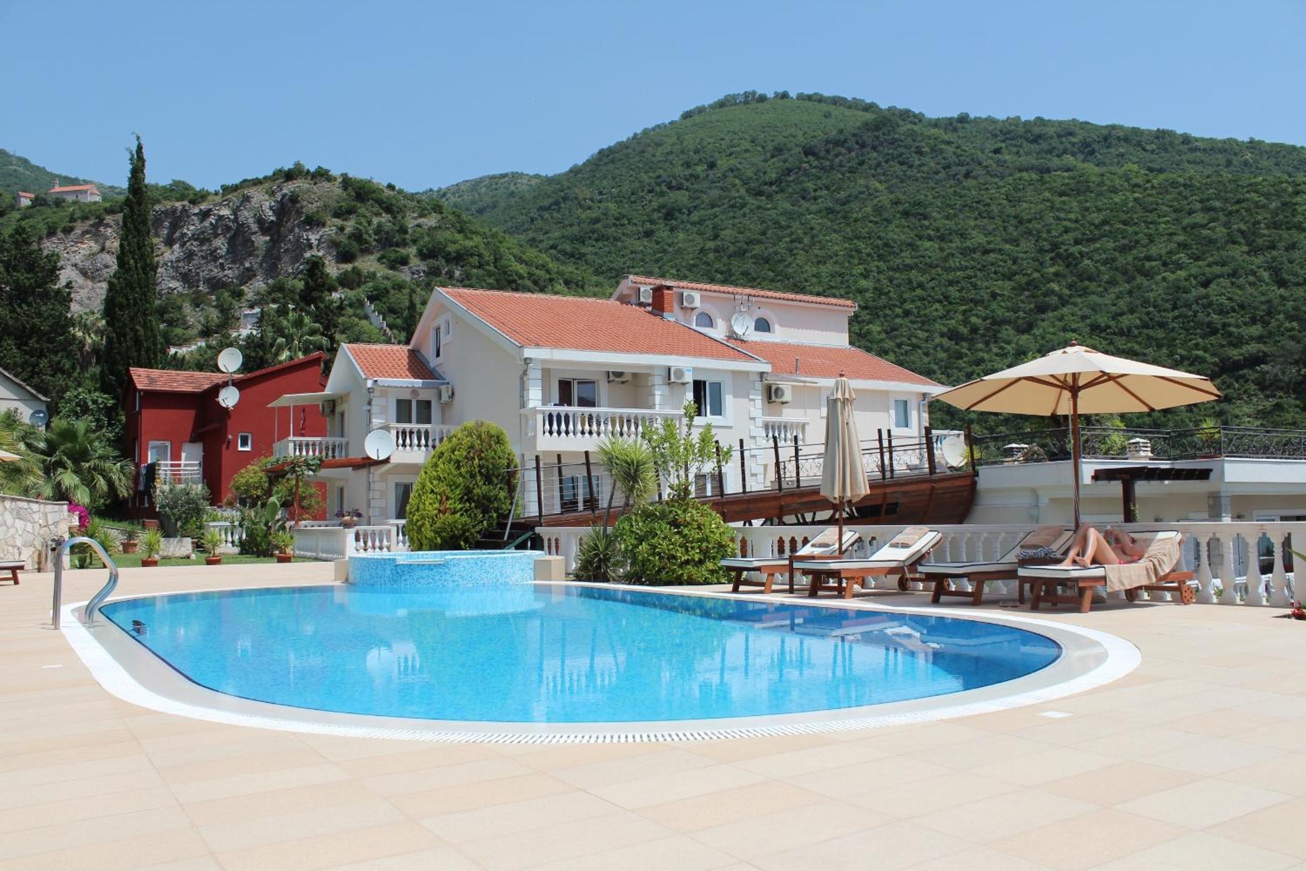 Monte Aria panorama suites view 4