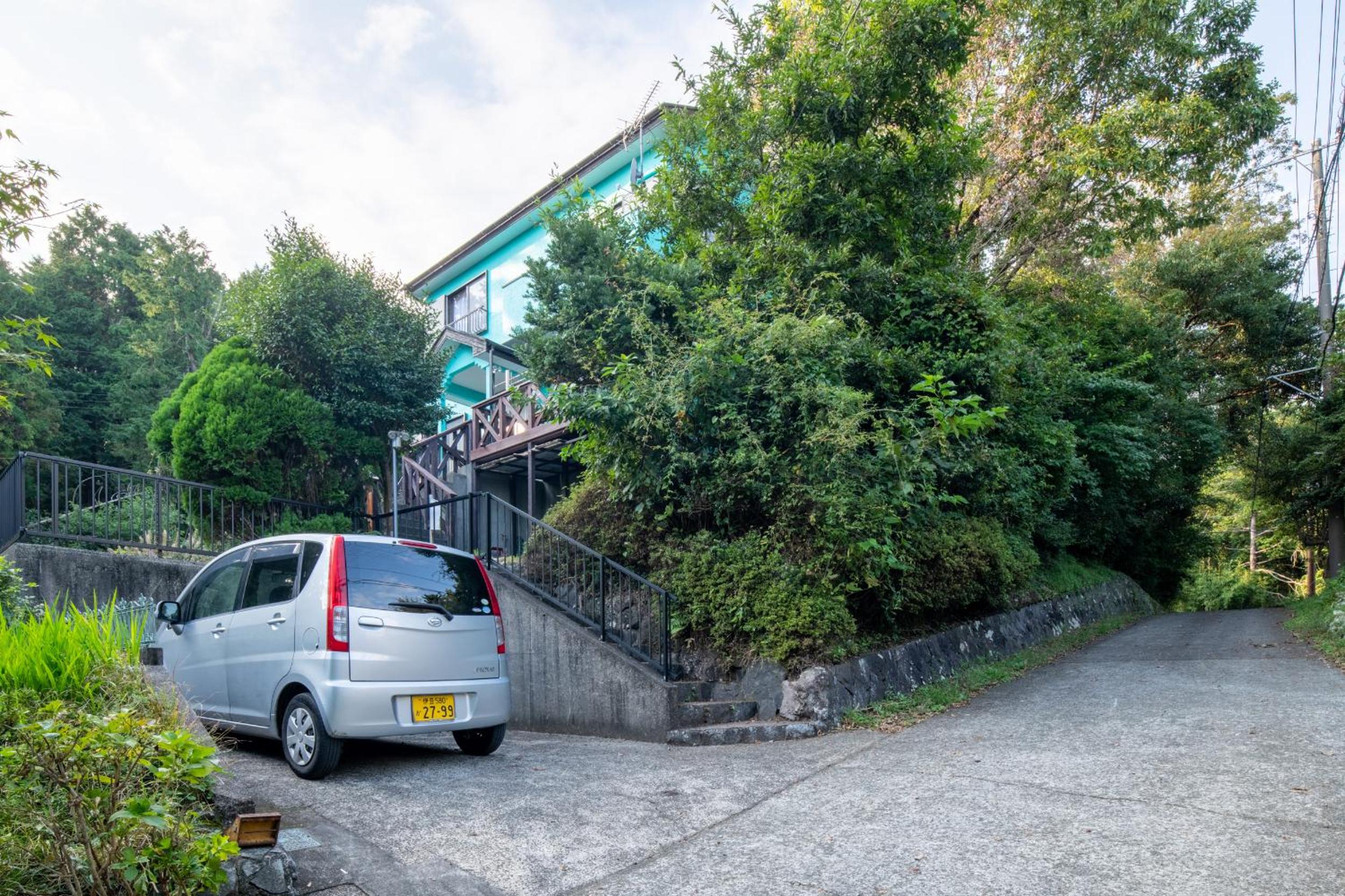Photo 10