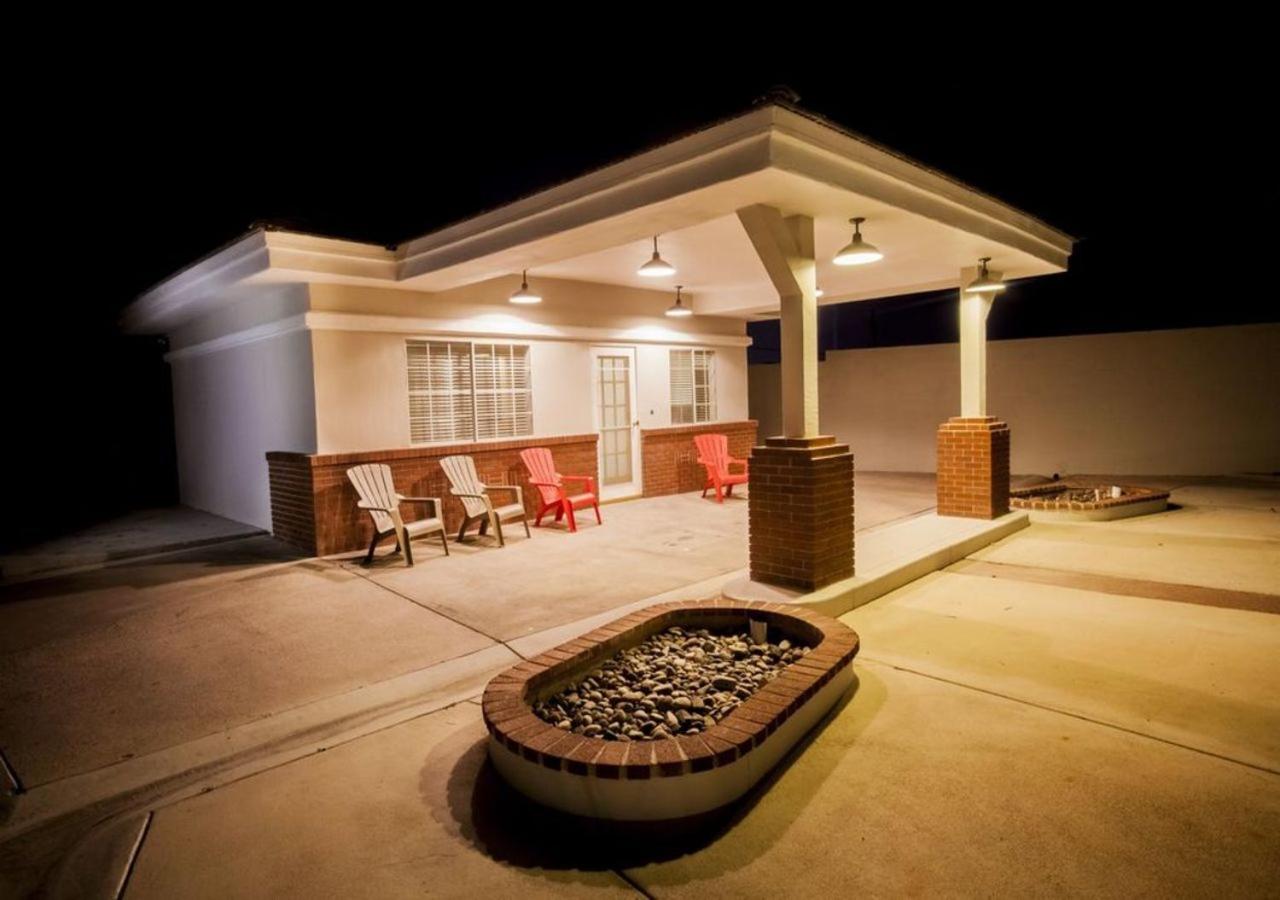 Villa Carota - 6 bedrooms and a Casitas view 4