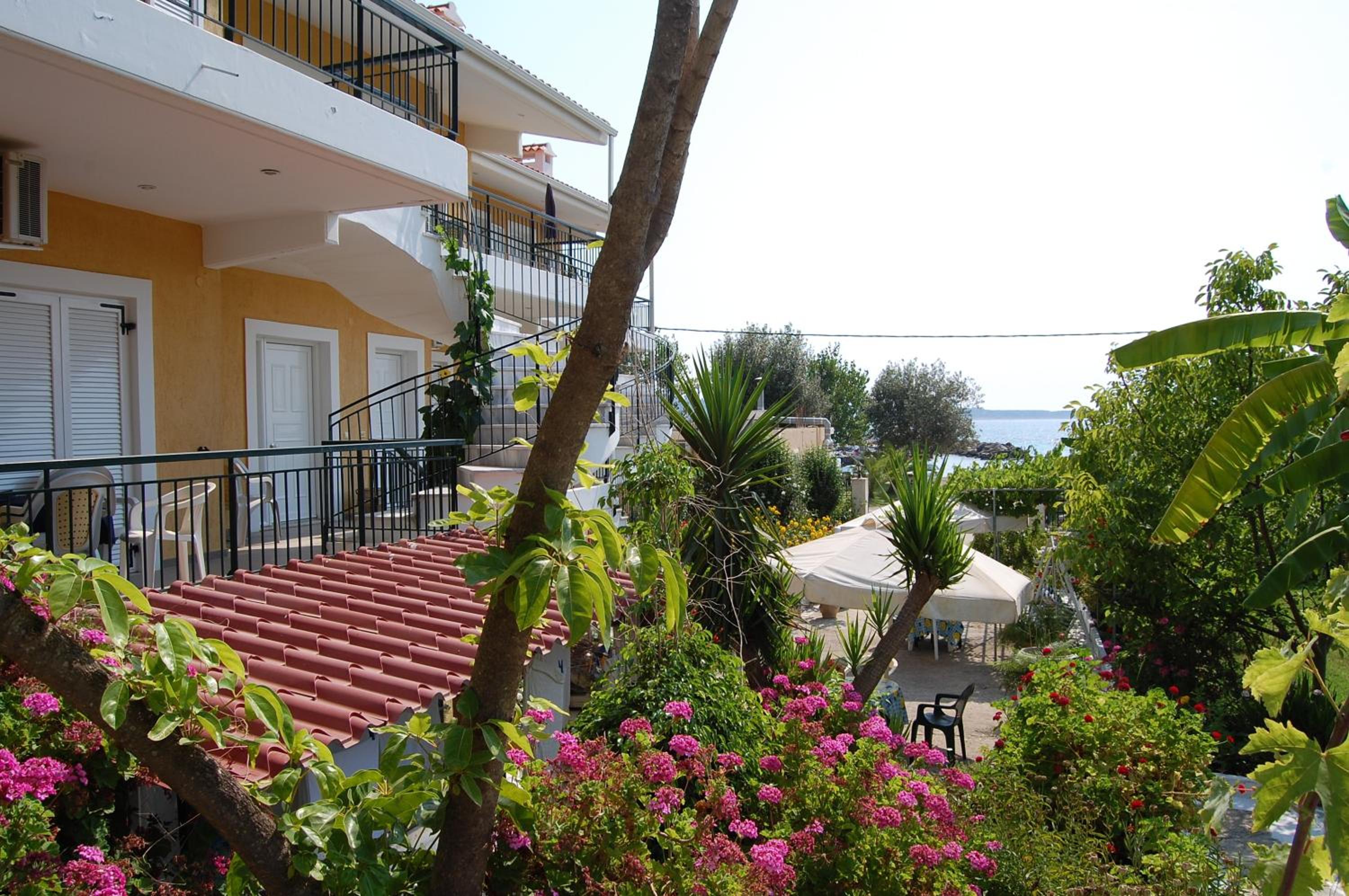 Odyssia Apartments