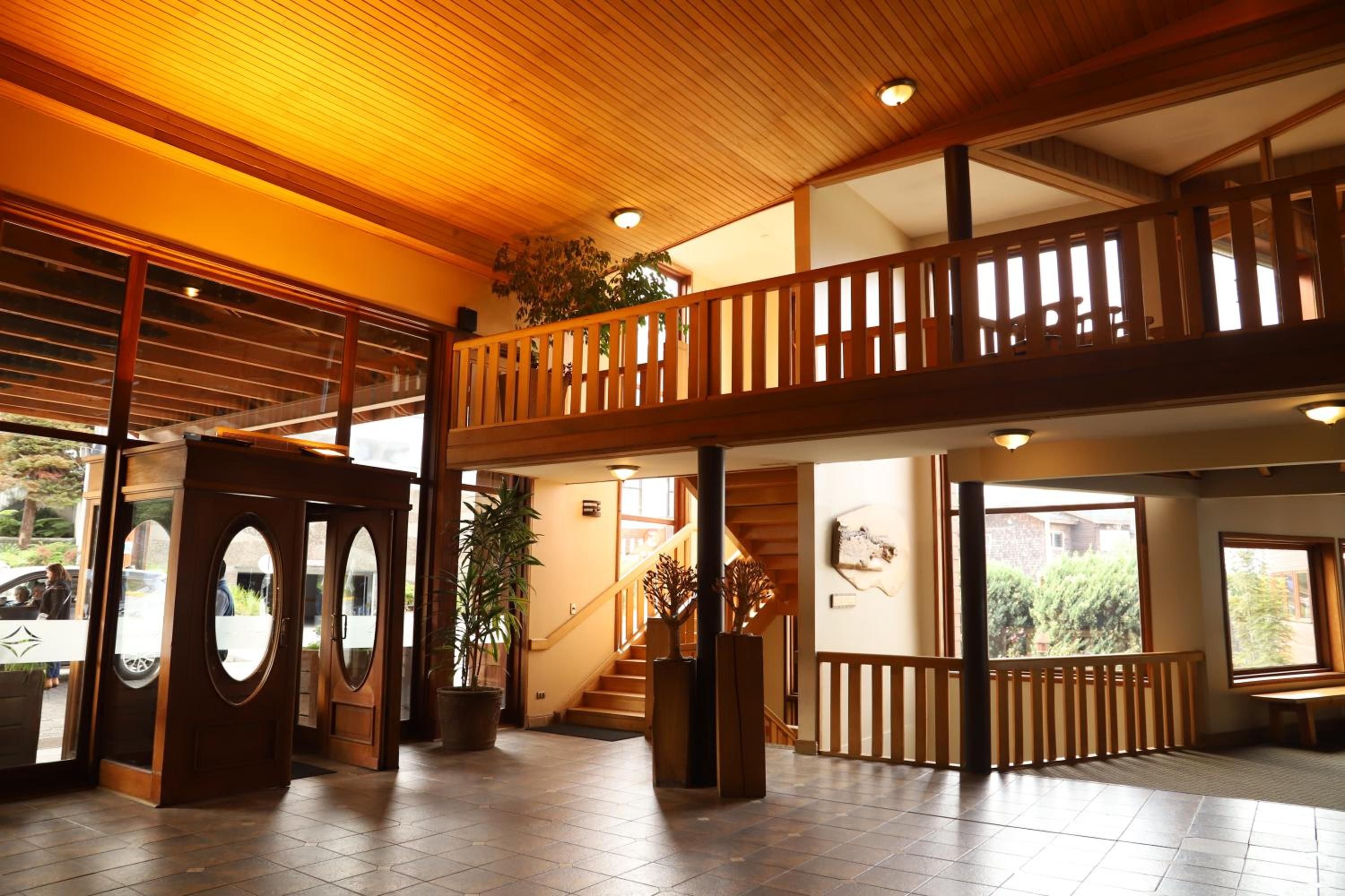 Puerto Varas Vacations - Hotel Cabana Del Lago Puerto Varas - Property Image 4