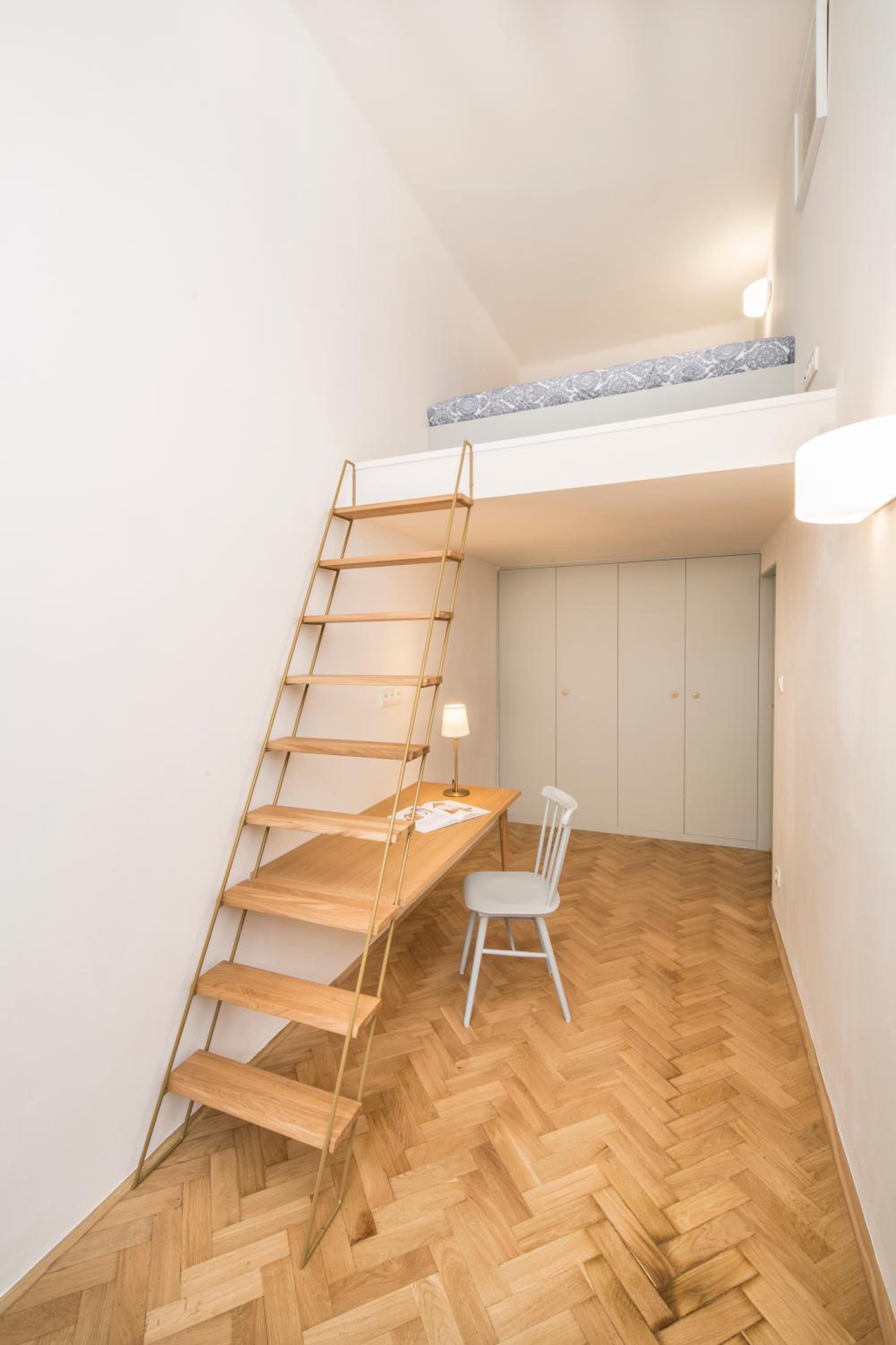 Downtown Designer apartment Karlin