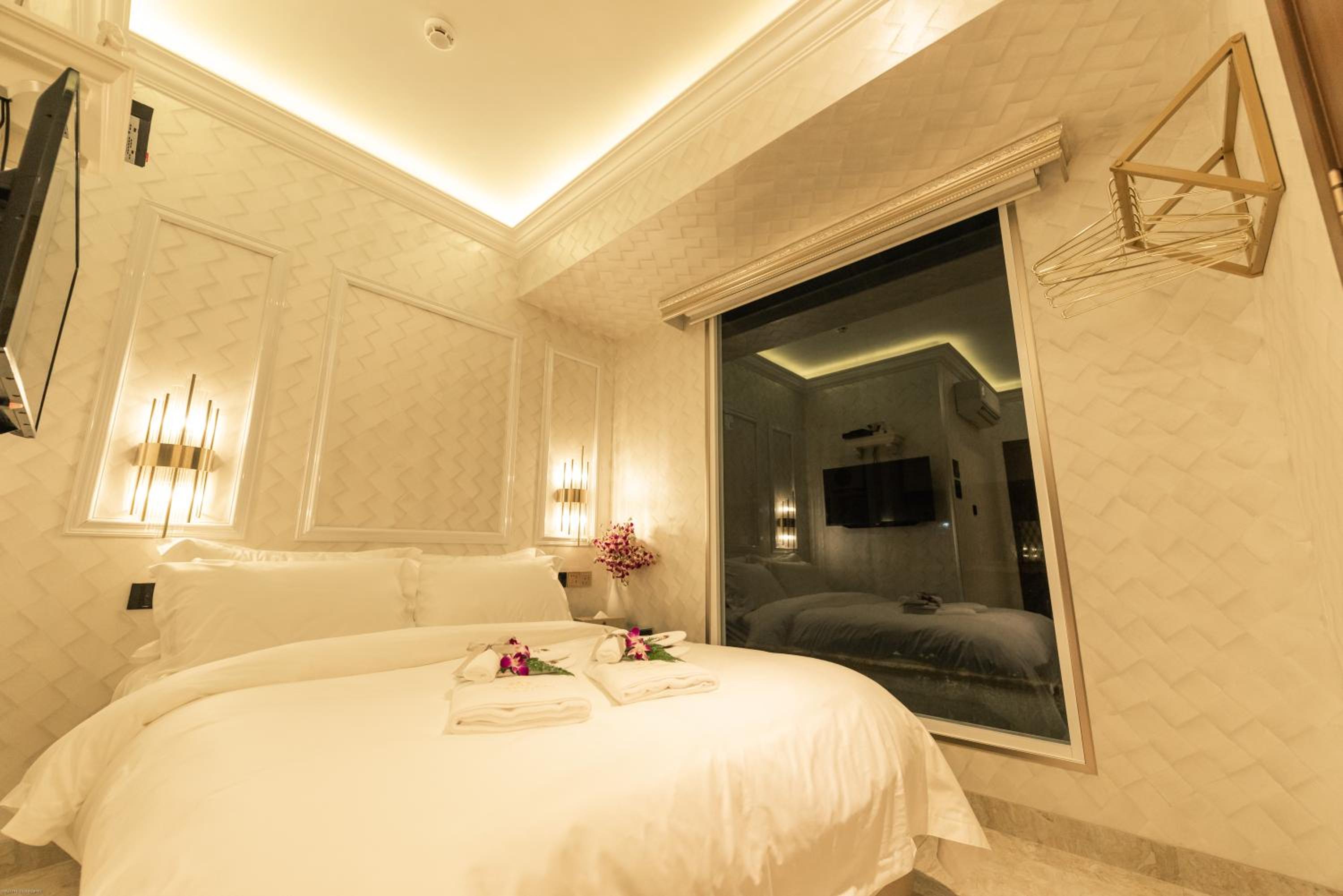 AJ Residence - A Member of The Luxury Stay Group photo 7