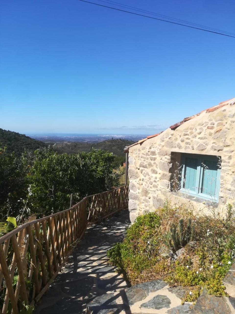 Monchique Typical House view 2