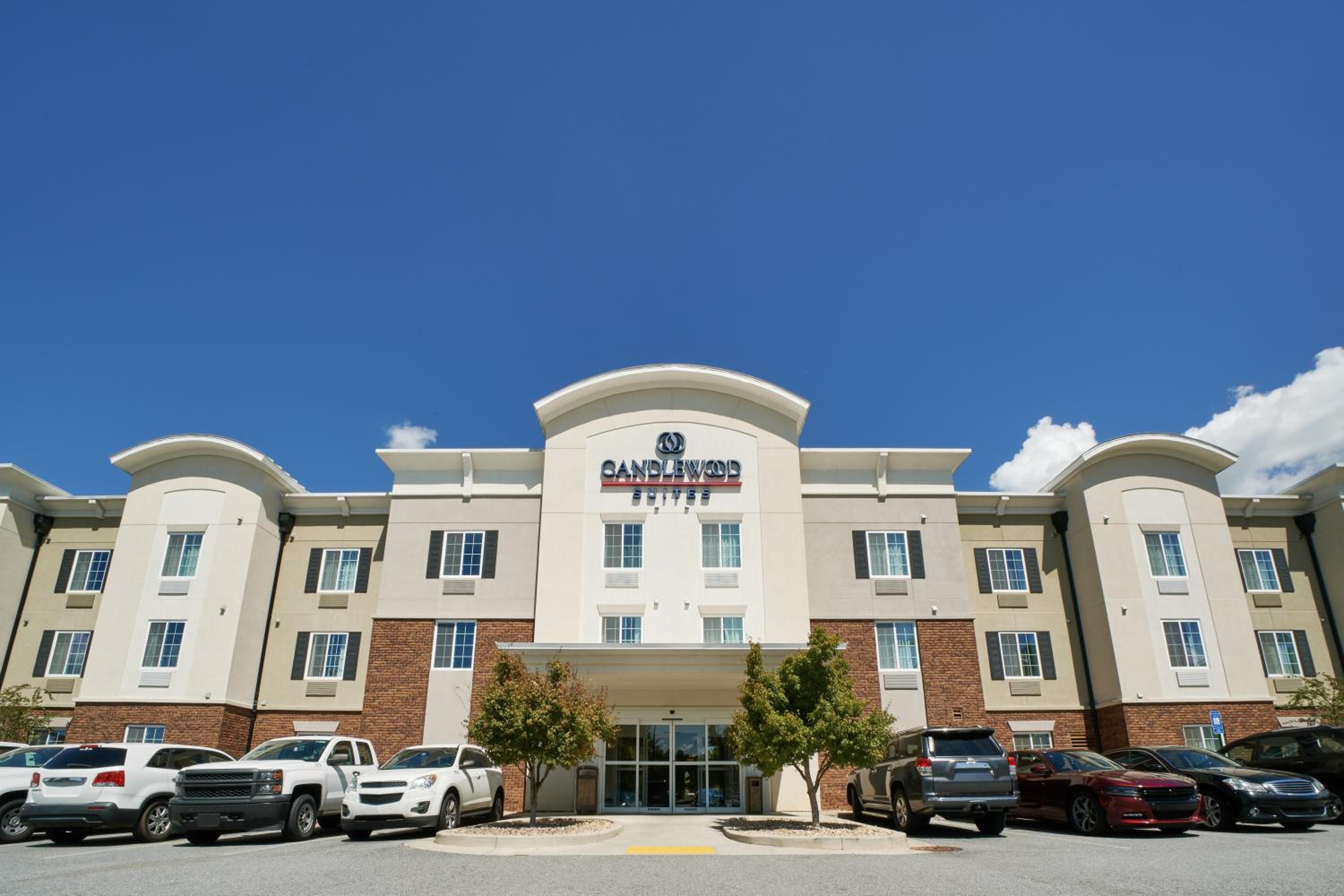Columbus Vacations - Candlewood Suites Columbus-Northeast, an IHG Hotel - Property Image 1