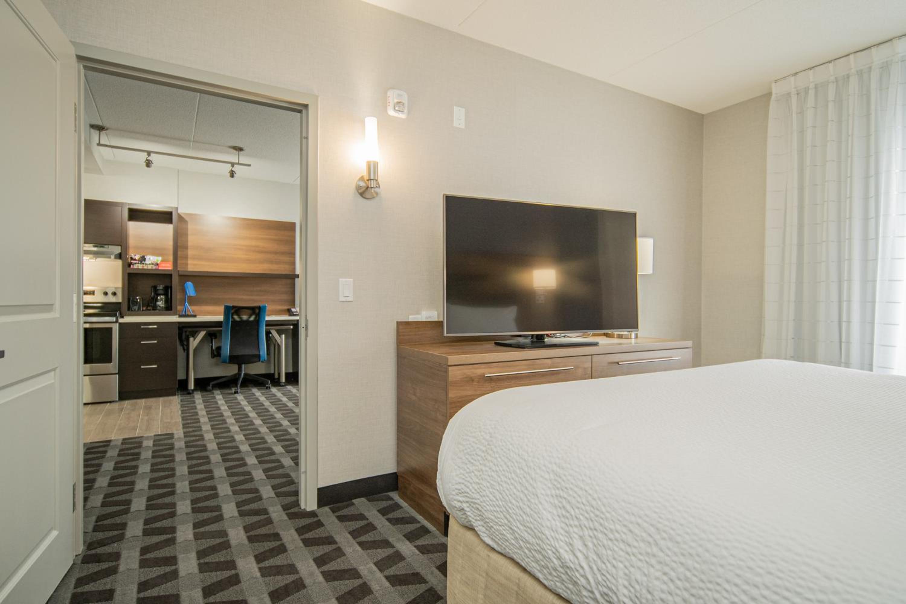 Brantford Vacations - TownePlace Suites by Marriott Brantford and Conference Centre - Property Image 79