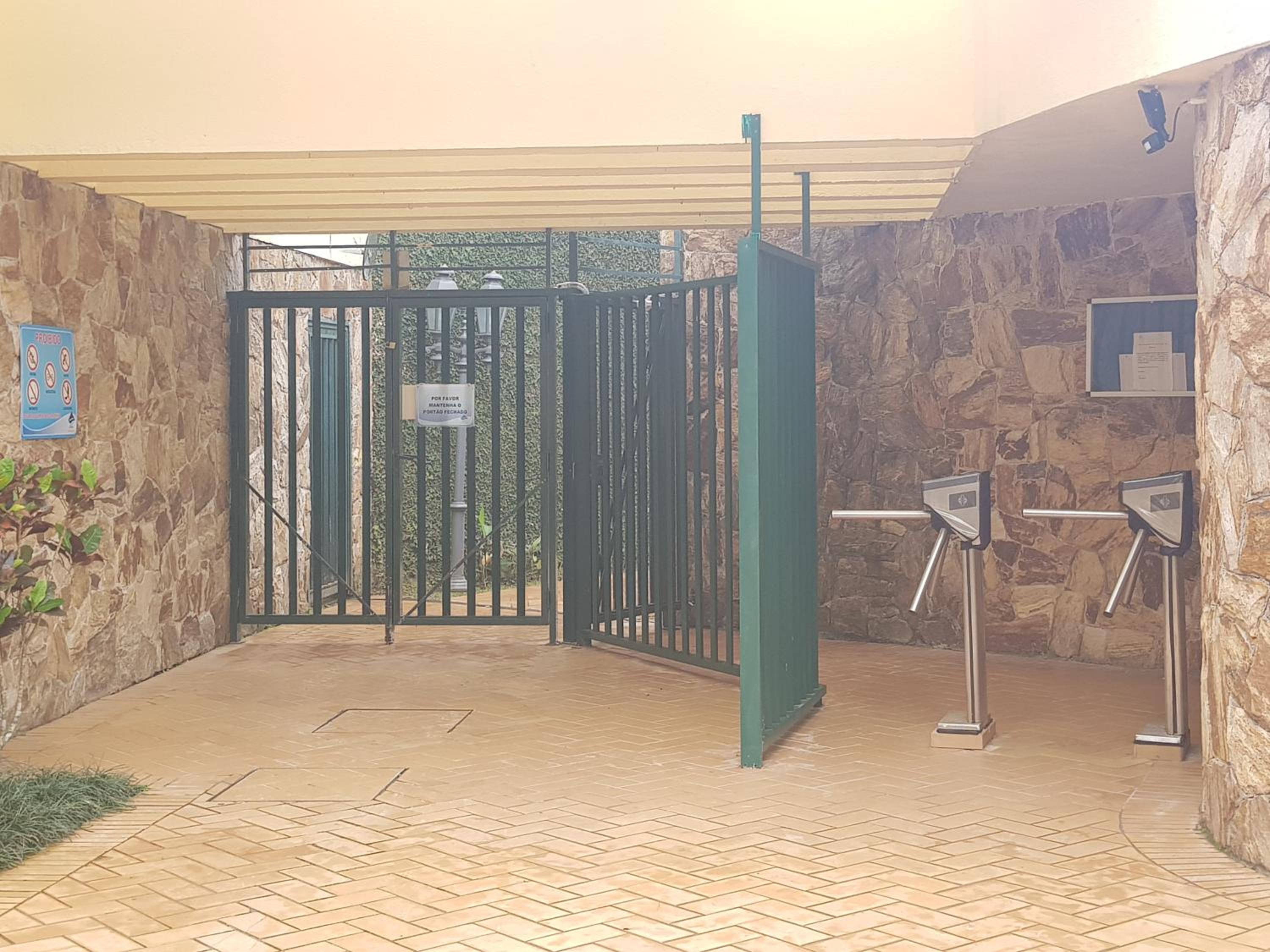 RIVIERA DE SÃO LOURENÇO - CONDO ACQUA A 0,5 MINUTO DA PRAIA - estilo resort! Apto com ar condicionado e wifi view 4