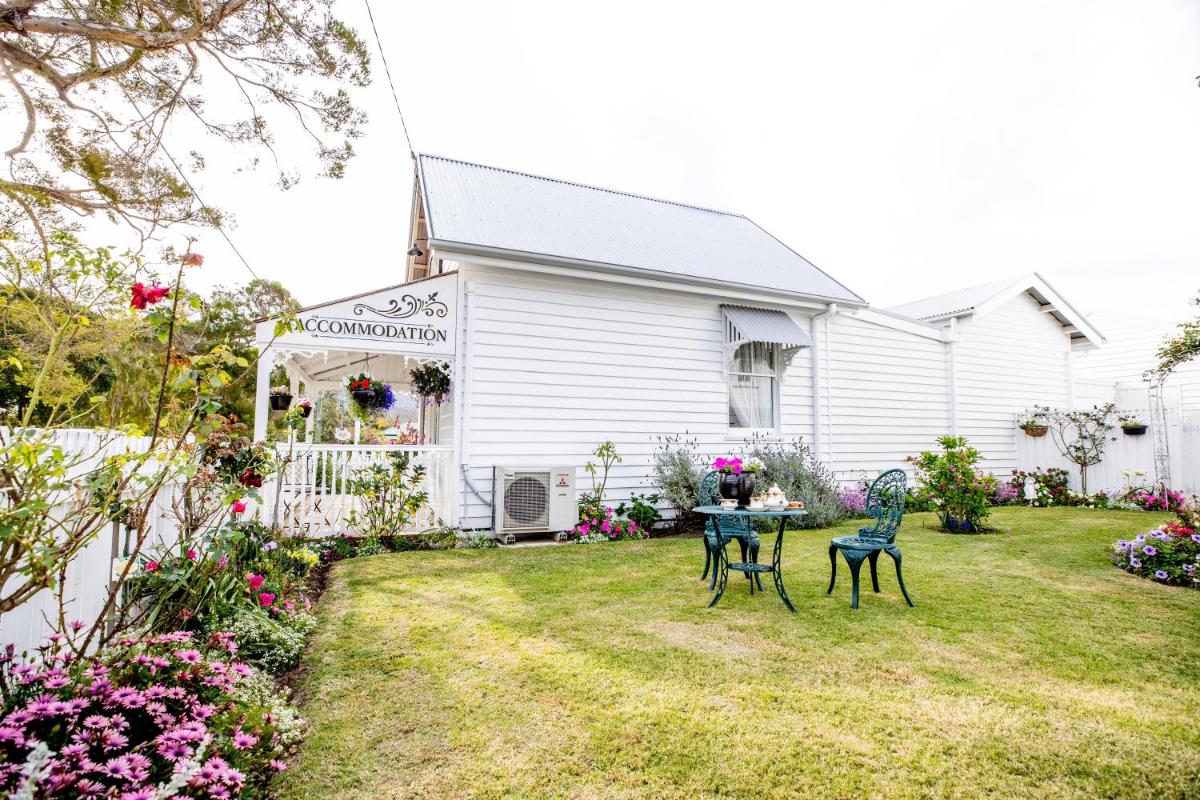 Canungra Cottages - Boutique Bed and Breakfast