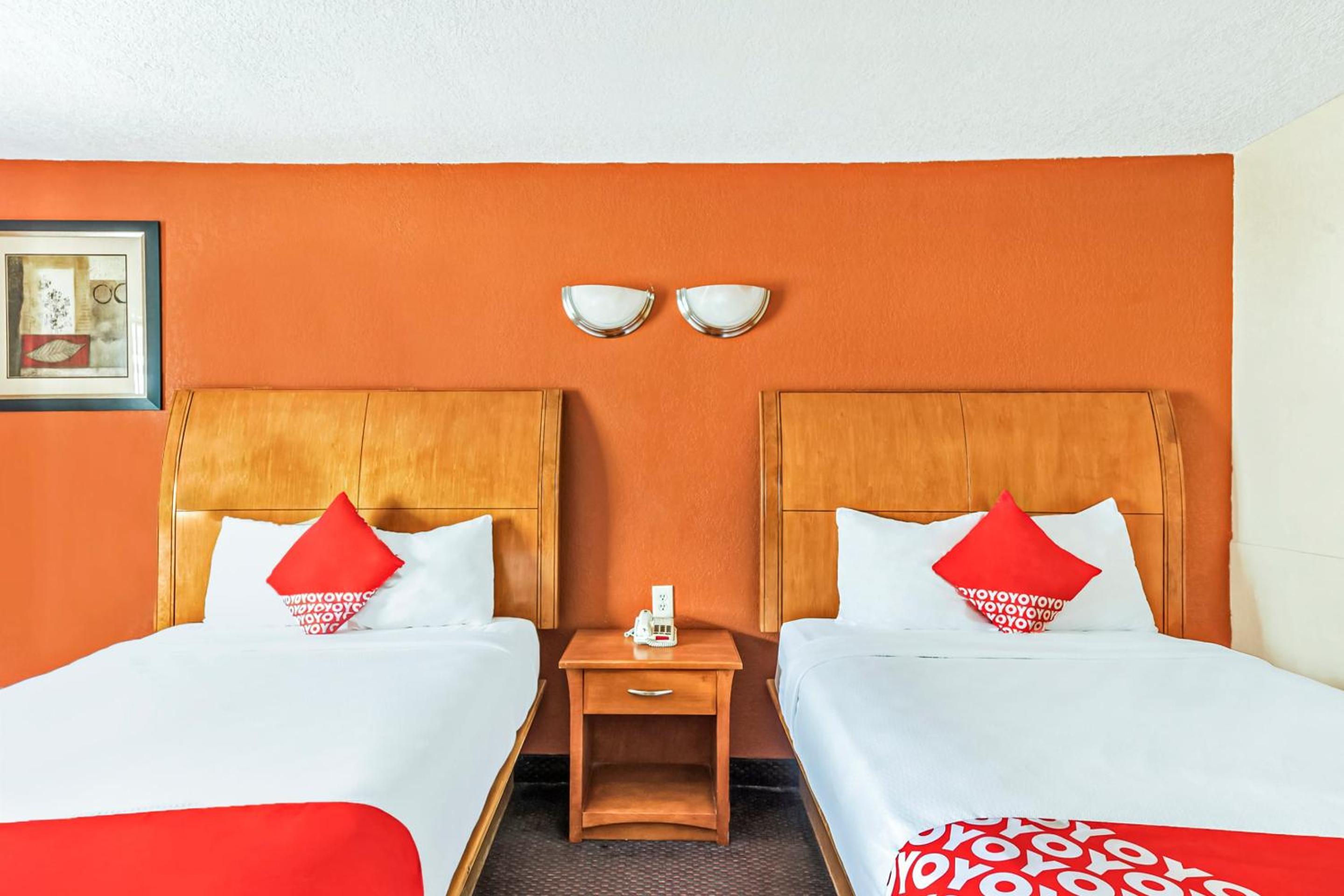 OYO Hotel Jewett TX Southwest, I-45