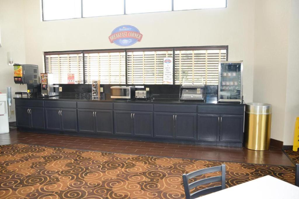 Baymont by Wyndham Santee view 2