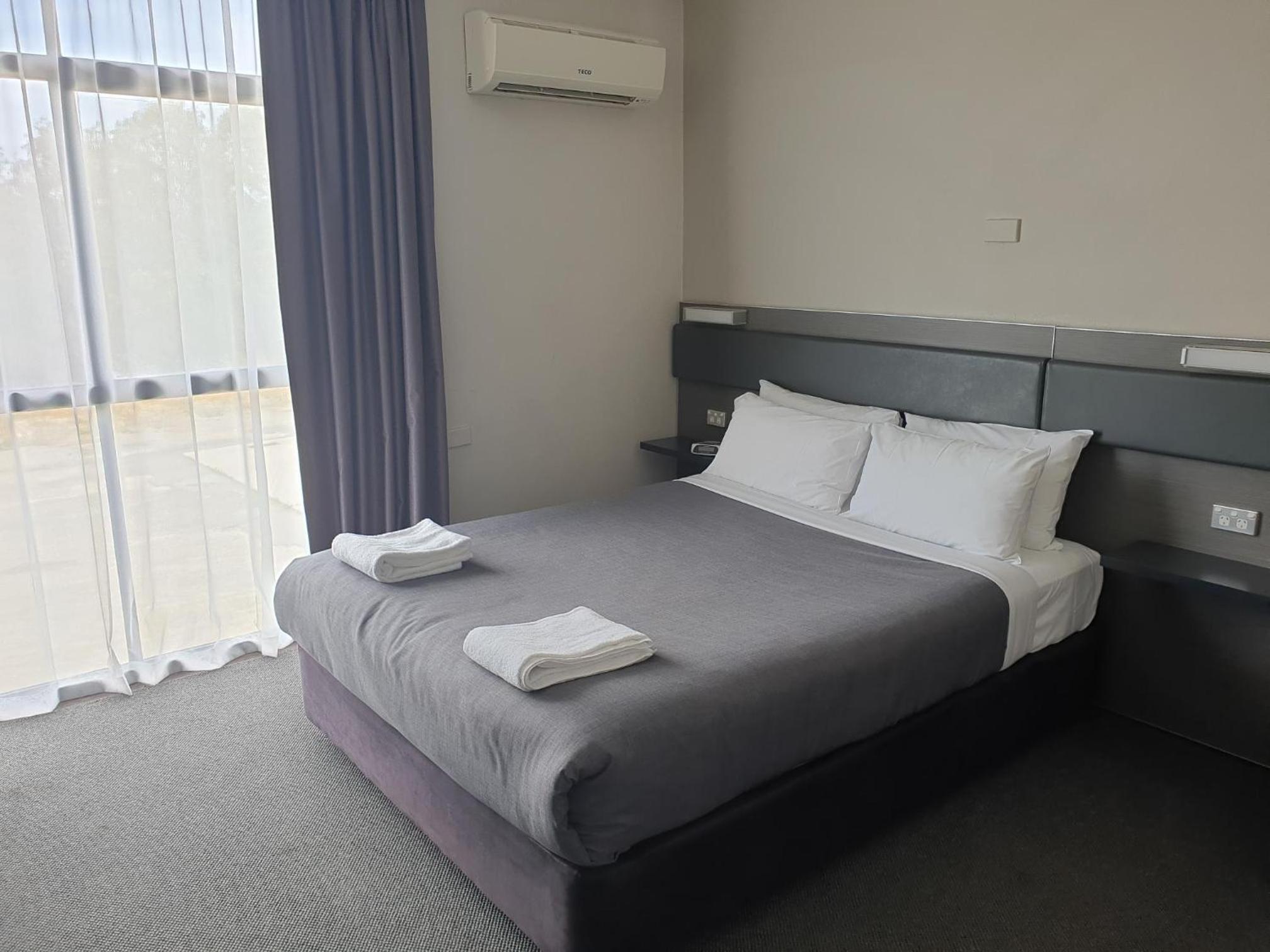 Prospect Hotel Motel