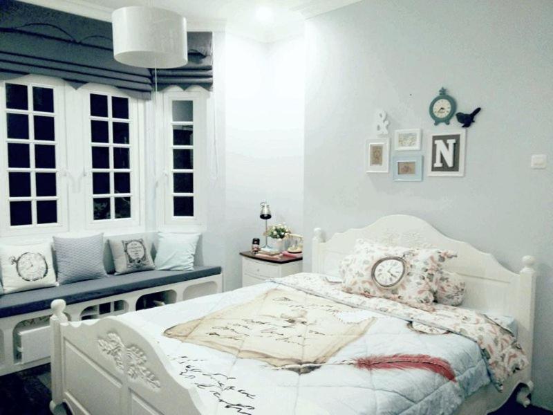 Cottonwood Bed & Breakfast House Bandung
