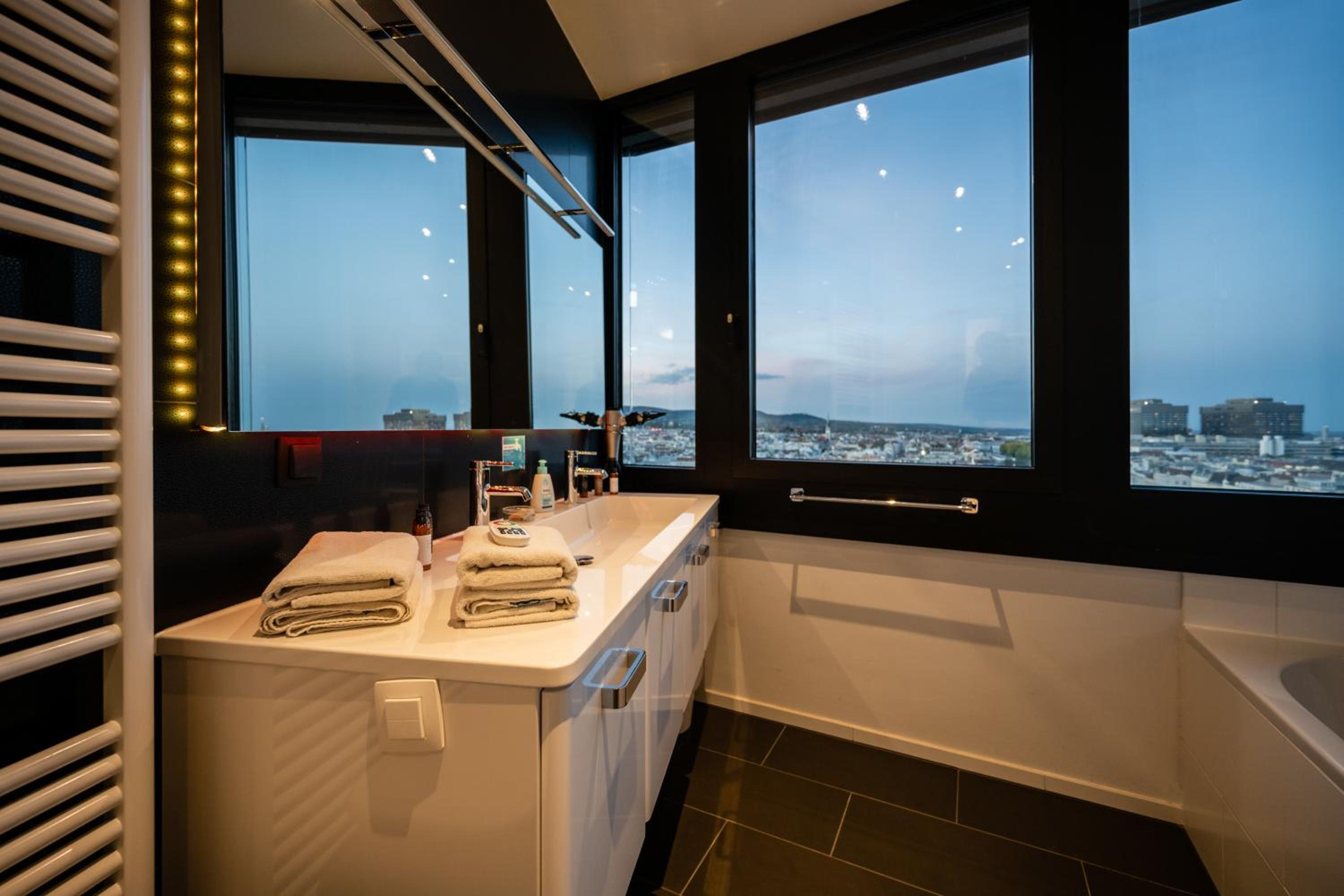 Skyflats Vienna - Rooftop Apartments