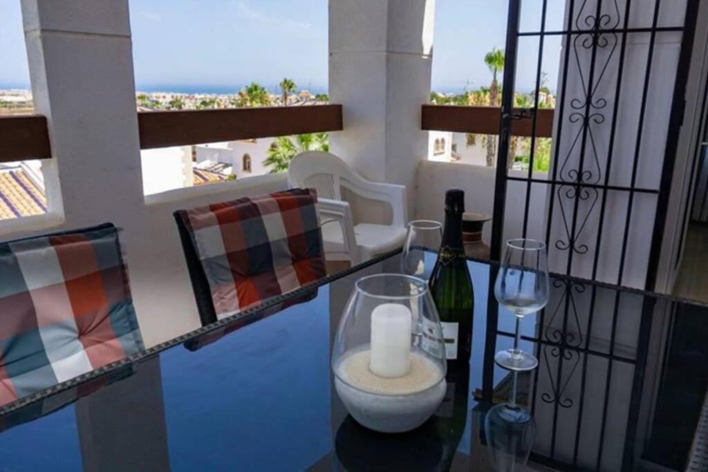 Stunning Penthouse Apartment in Villamartin with Communal Pool photo 4