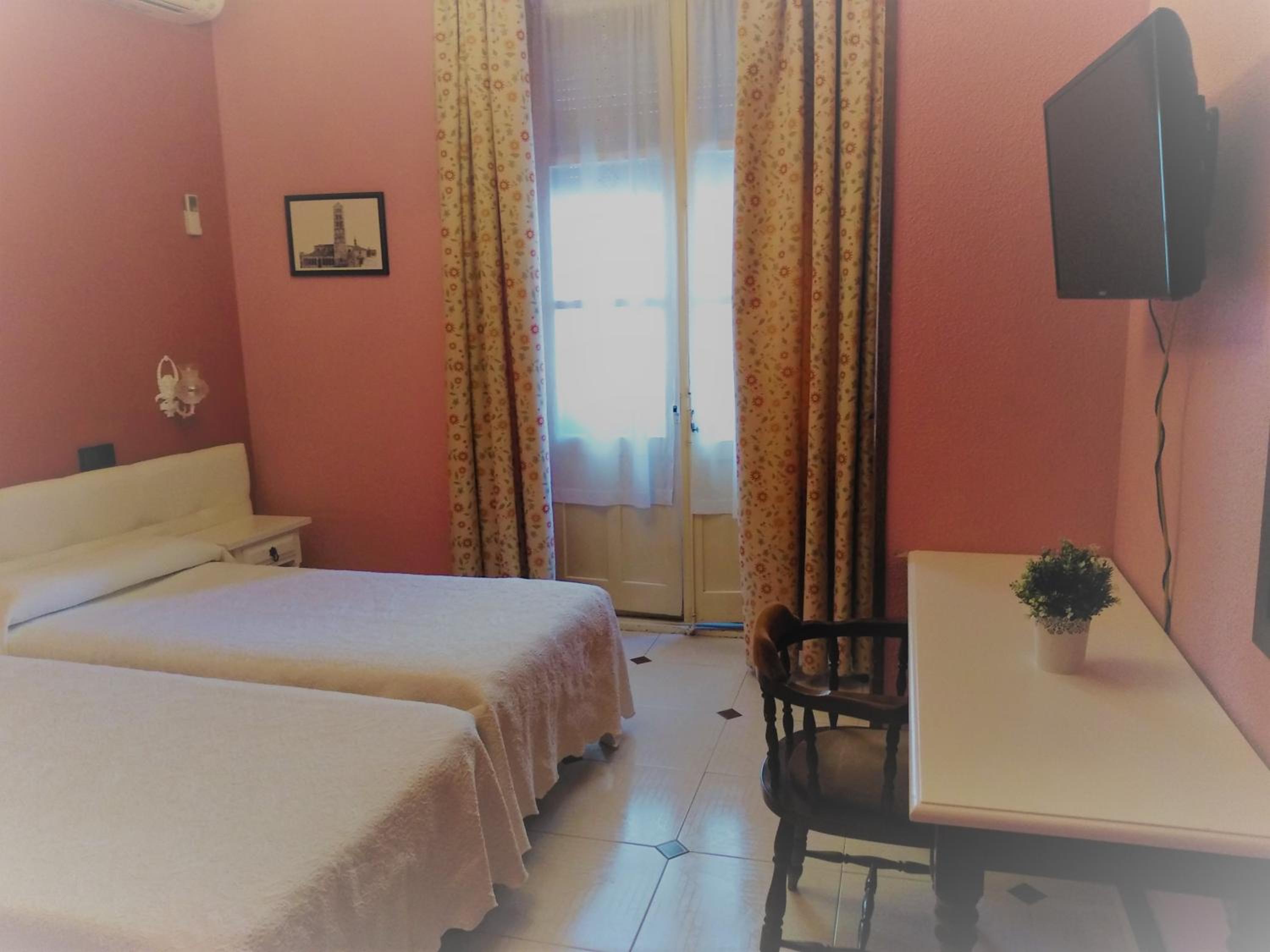 Hostal Don Jaime I y II