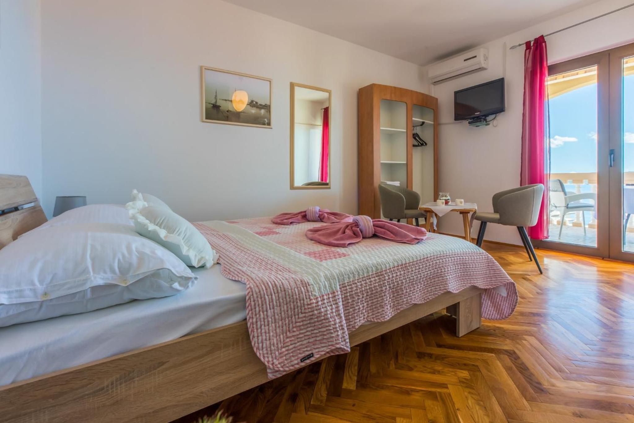PAVICA view 3