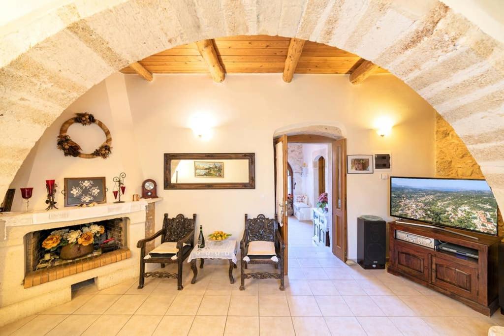 Villa Philia Archontiko view 3