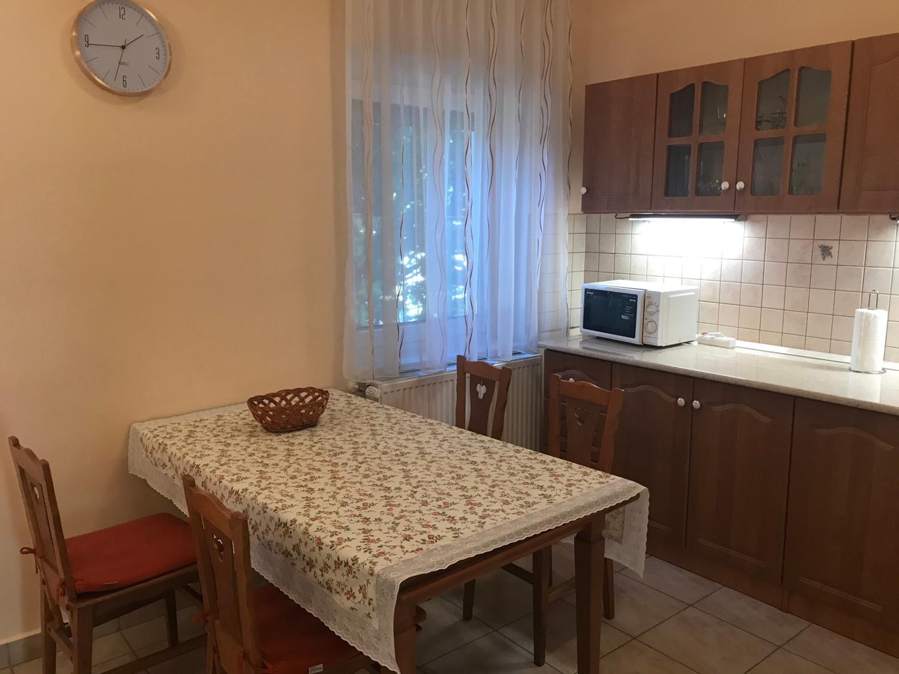 Jókai Apartmanház view 5