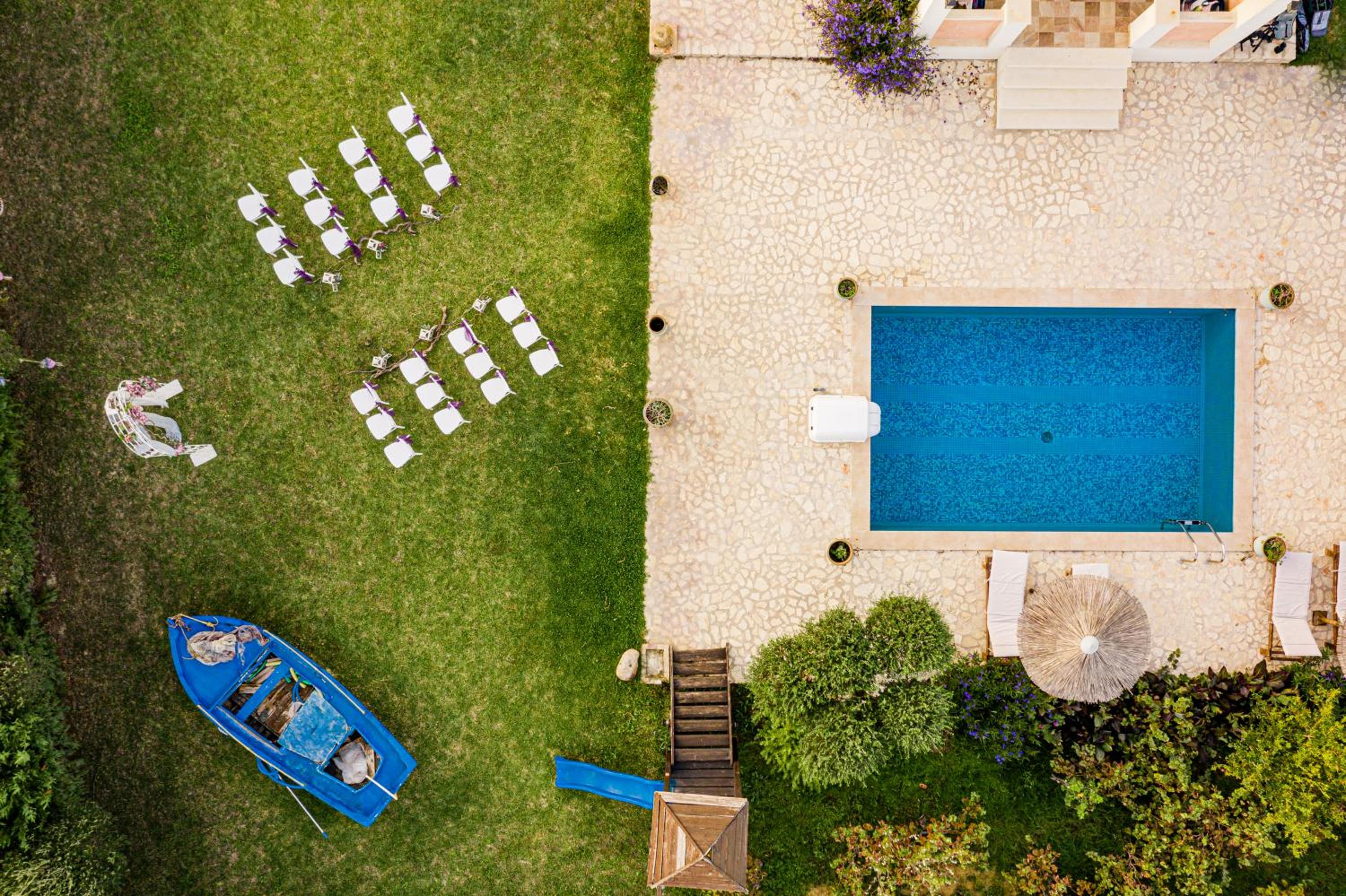 Agro Art Boutique & Luxury Villas - Two Art Villas with Pools, Unique Decors, and a Treehouse Option