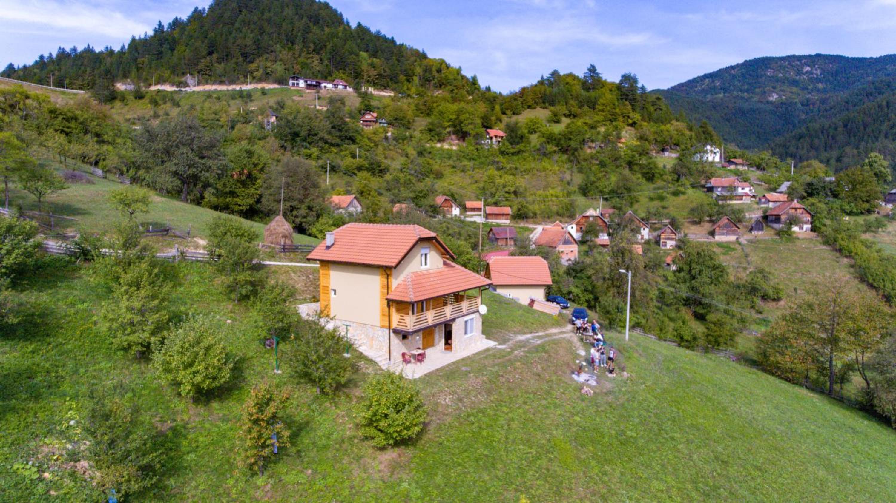 Photo 48
