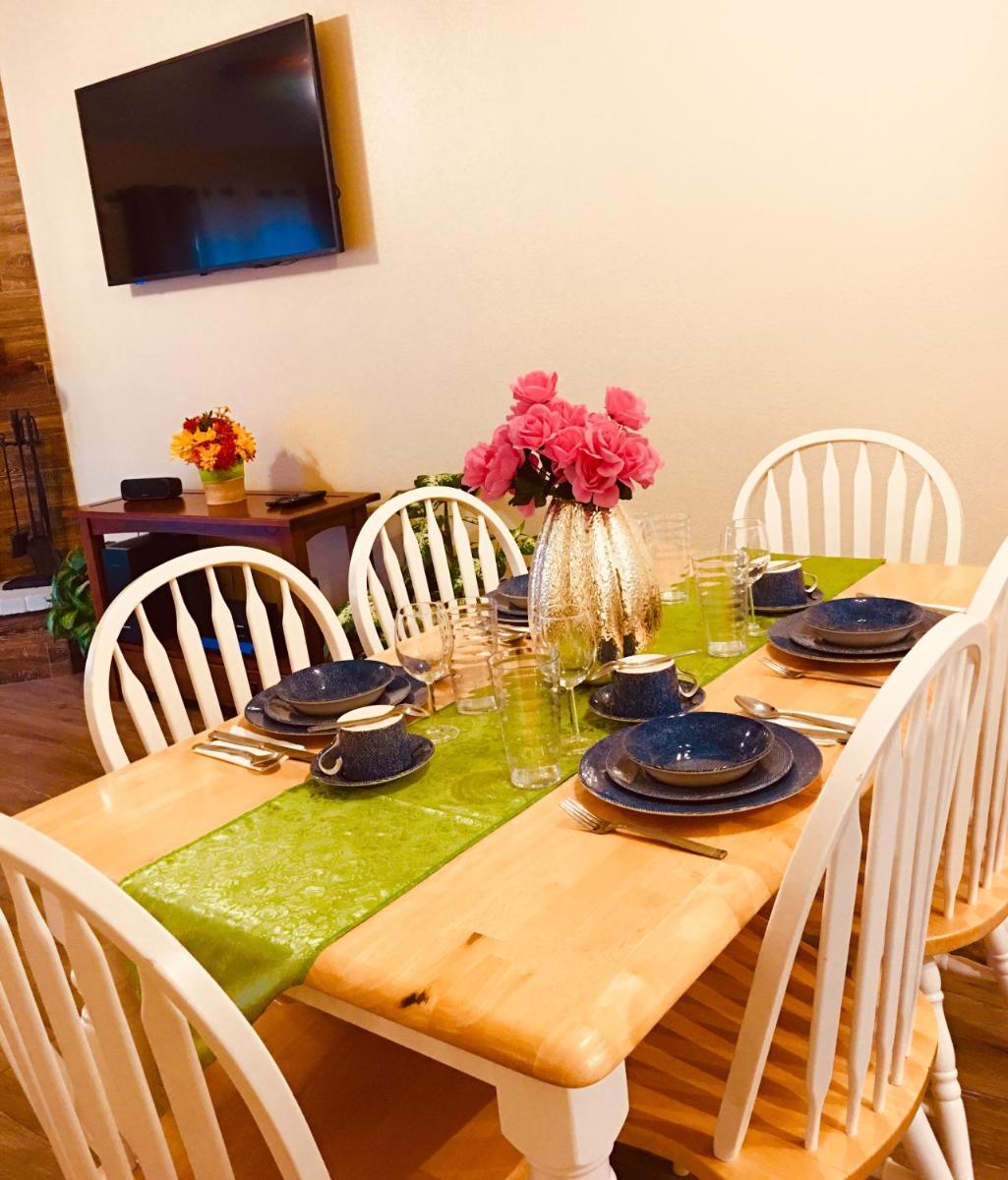CASITA Arizona - Tempe - Designed for a LARGE or 2 Families with Kids view 2