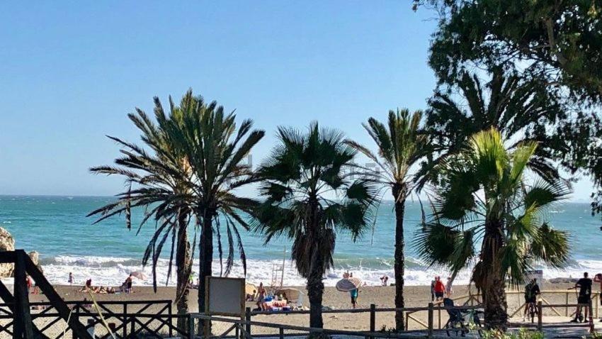 Piso 110m² en el Palo con parking cerca de la playa